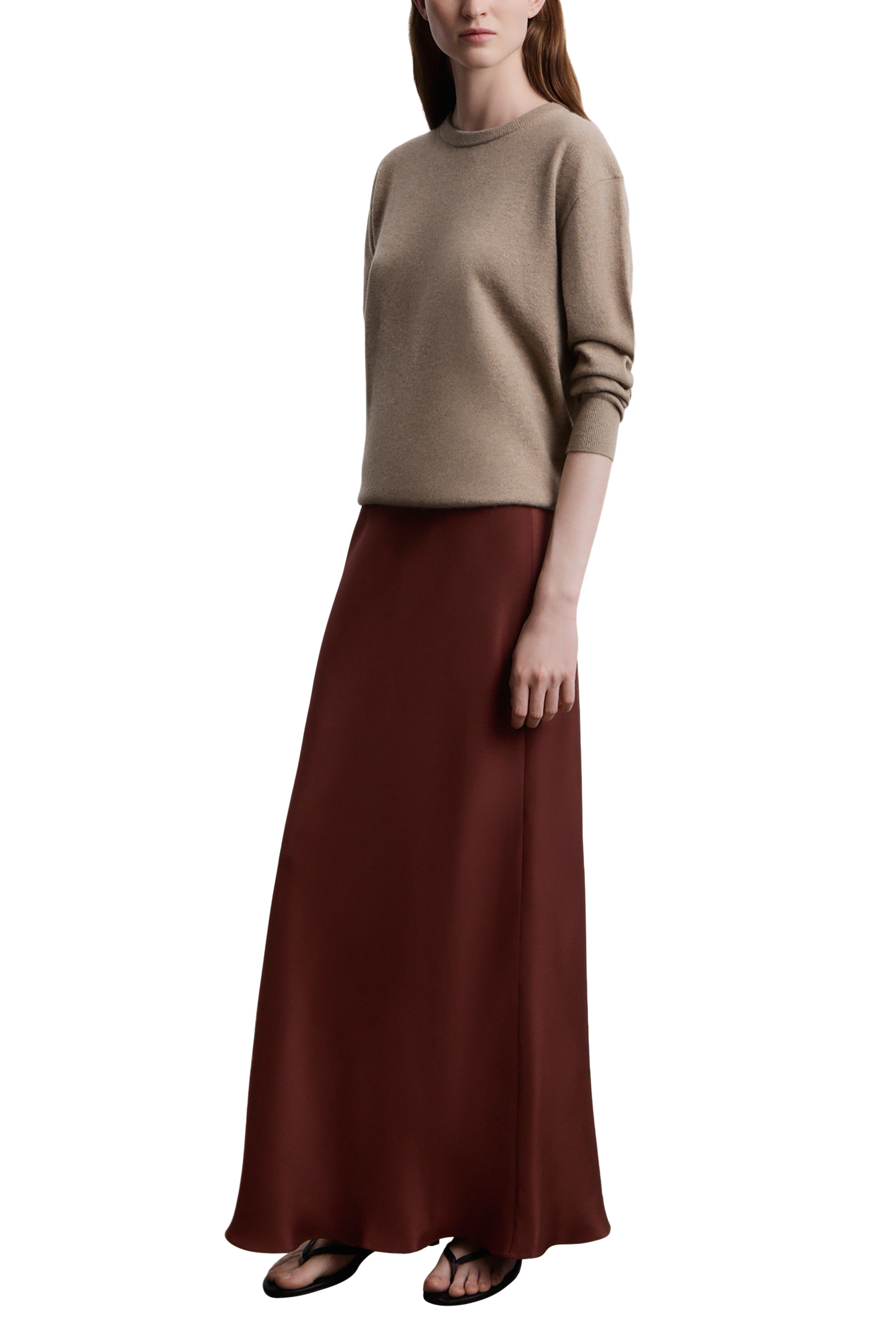 تنورة طويلة حرير مولبيري