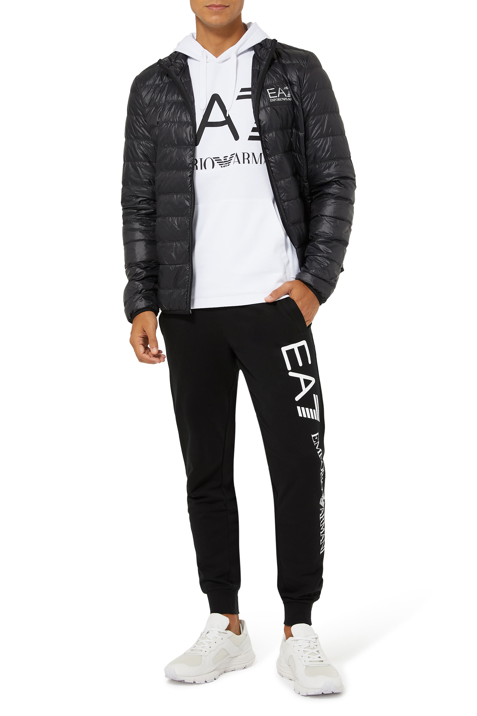 بنطال رياضي بشعار EA7