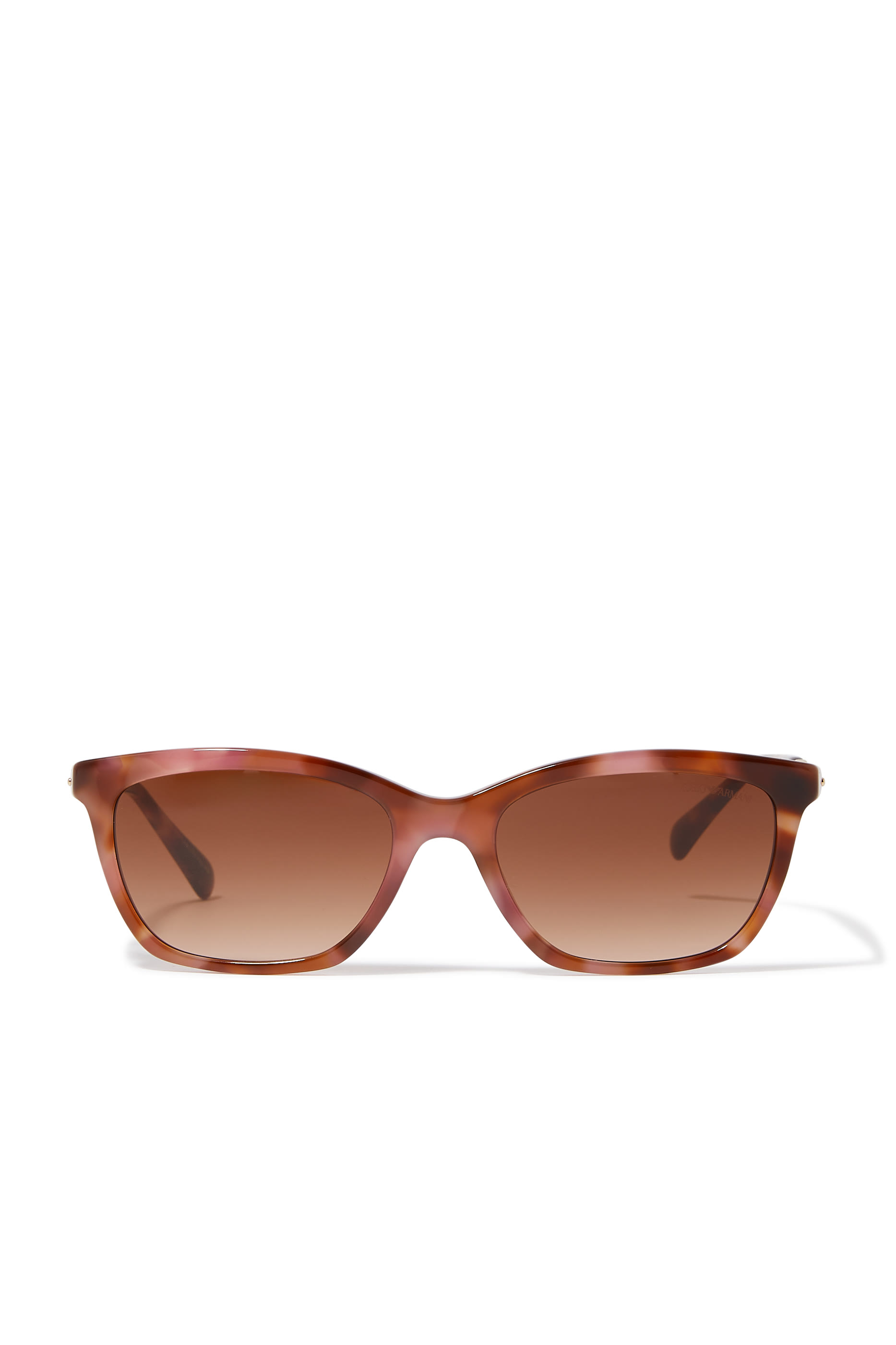 نظارة شمسية بتصميم عين القطة