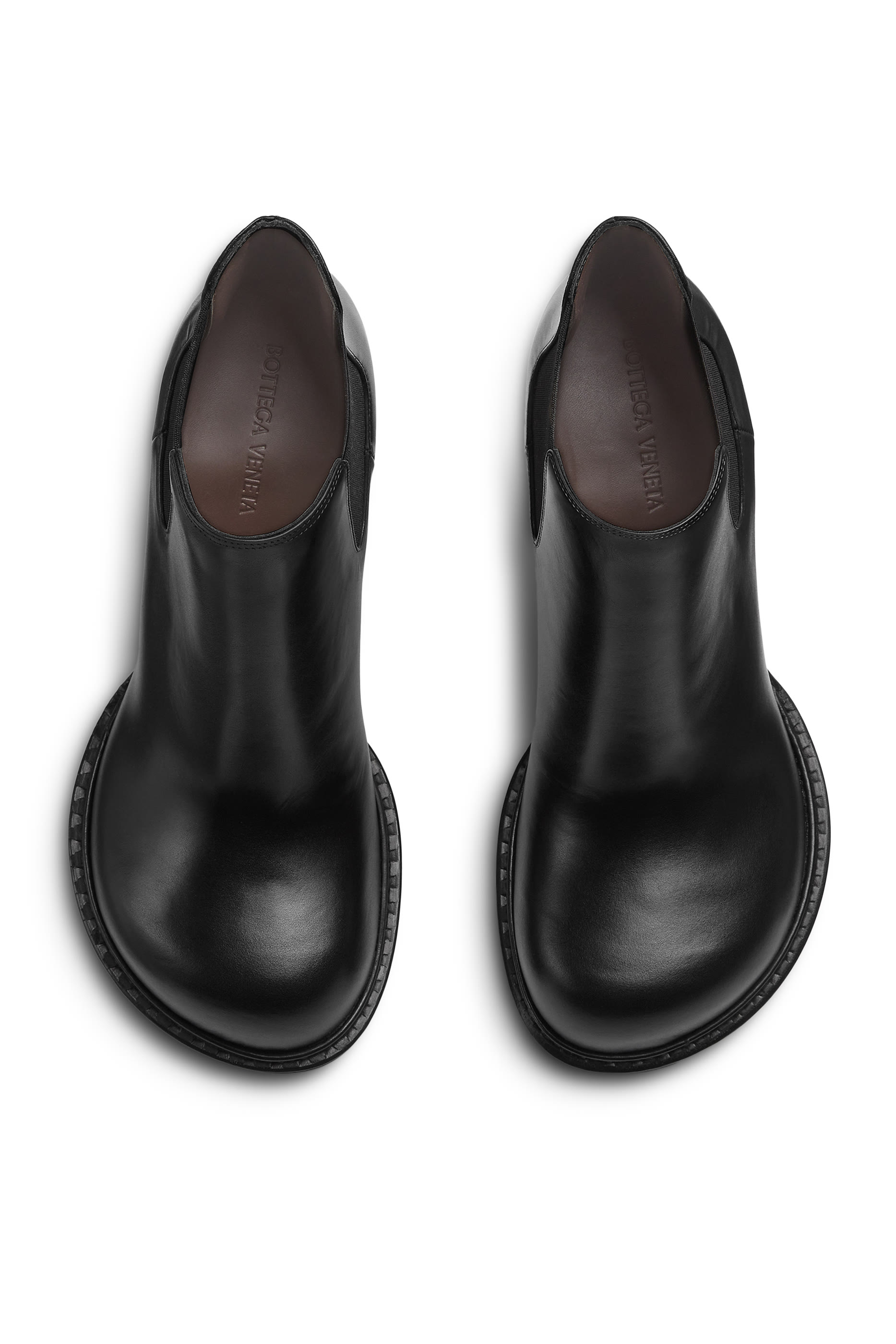 حذاء كليف شيلسيا بطول الكاحل