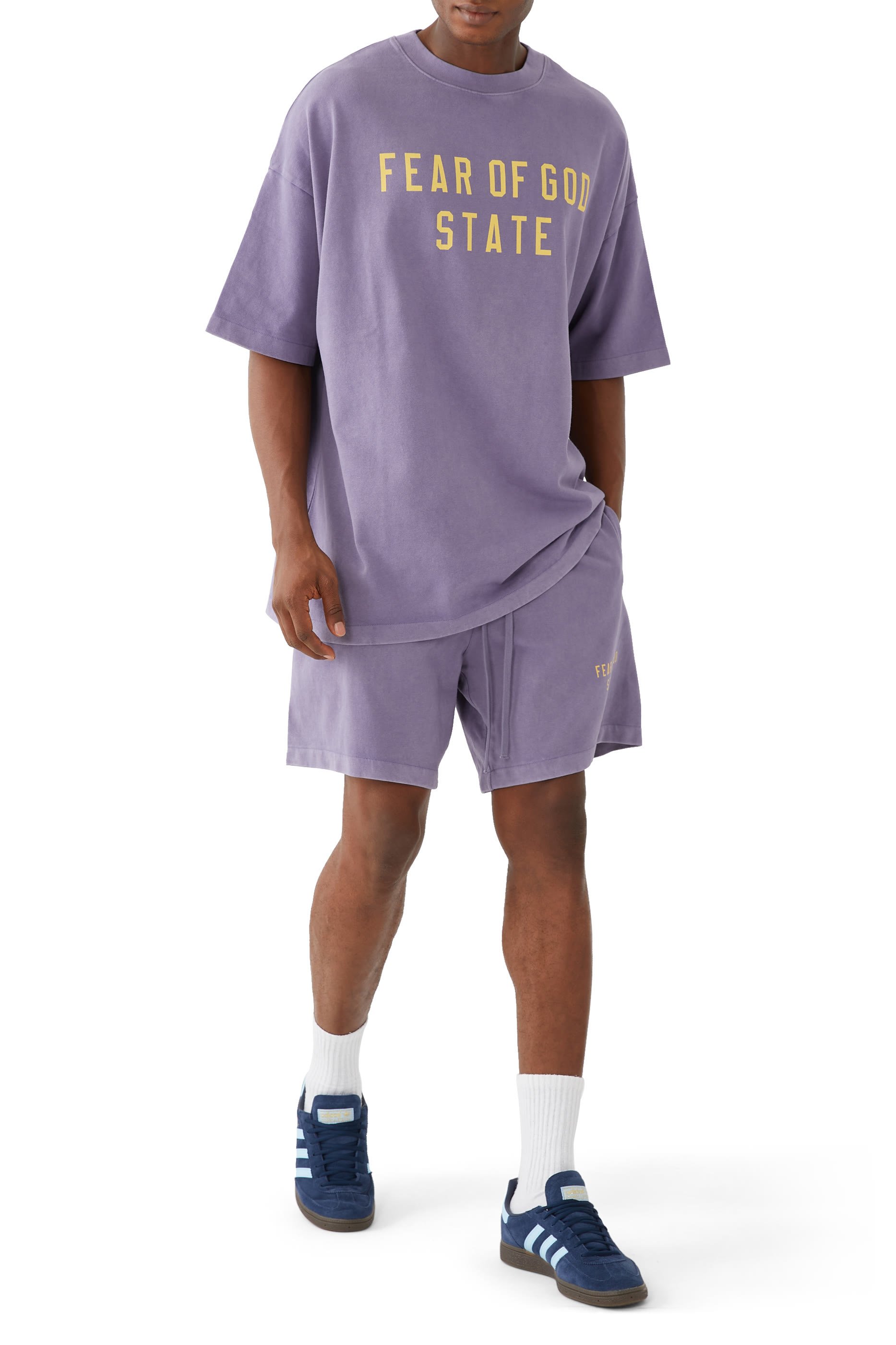 تيشيرت بياقة ضيقة قماش ثقيل