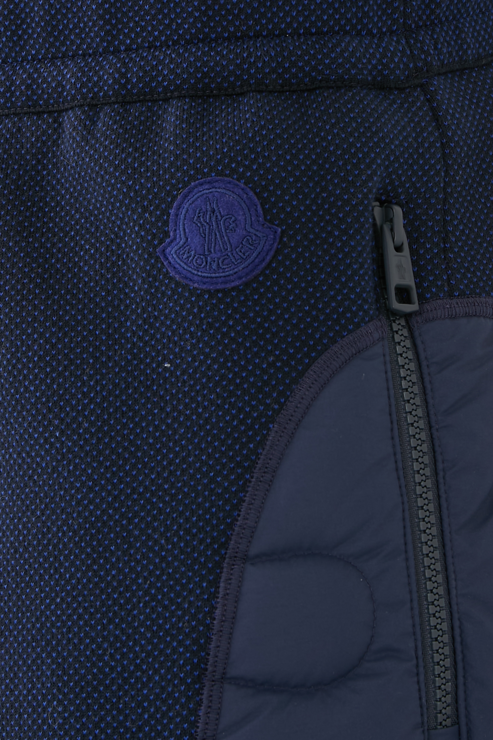 بنطال مونكلر X صالح بيمبري بتصميم مبطن