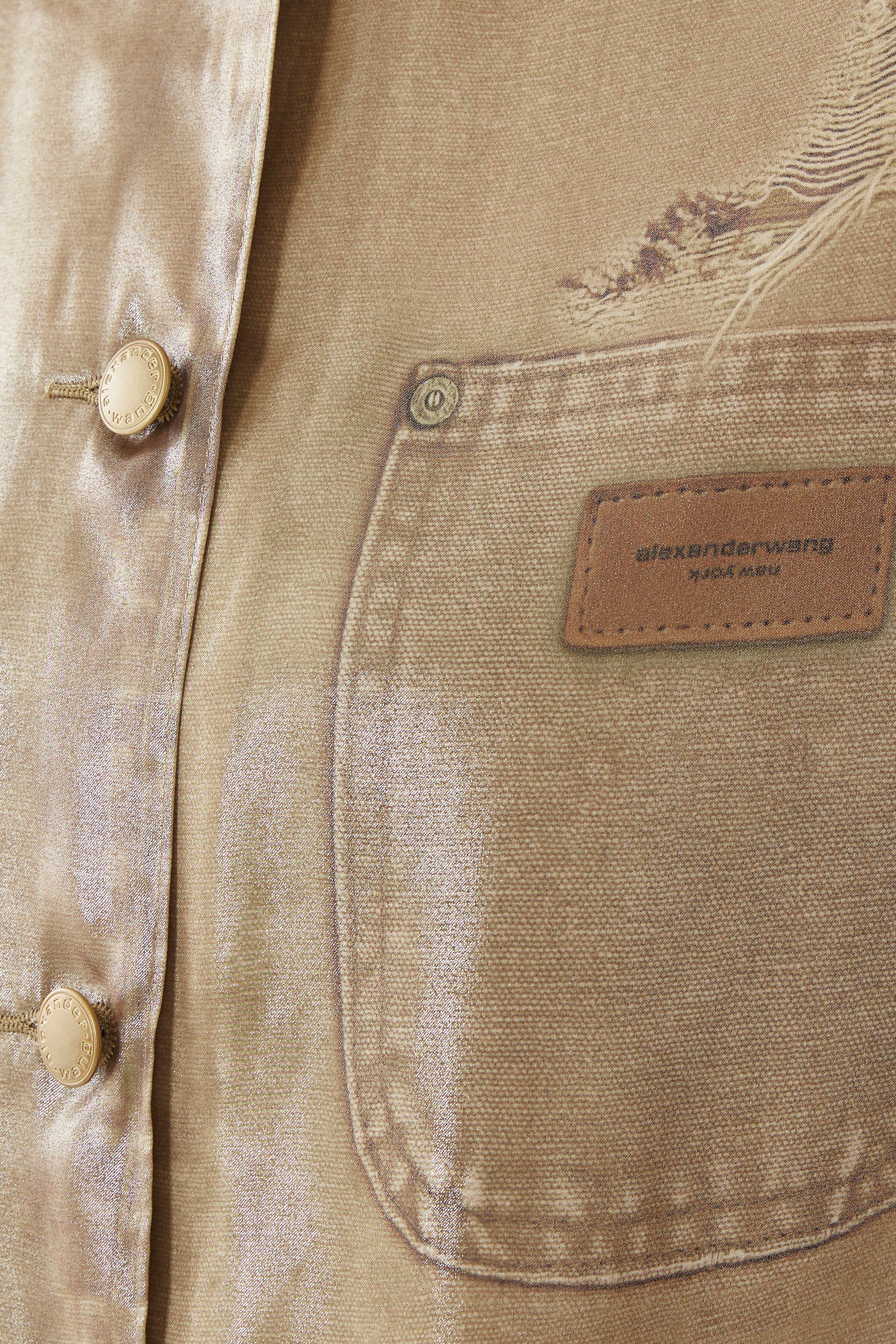 قميص ترومب لوي و;ركوير