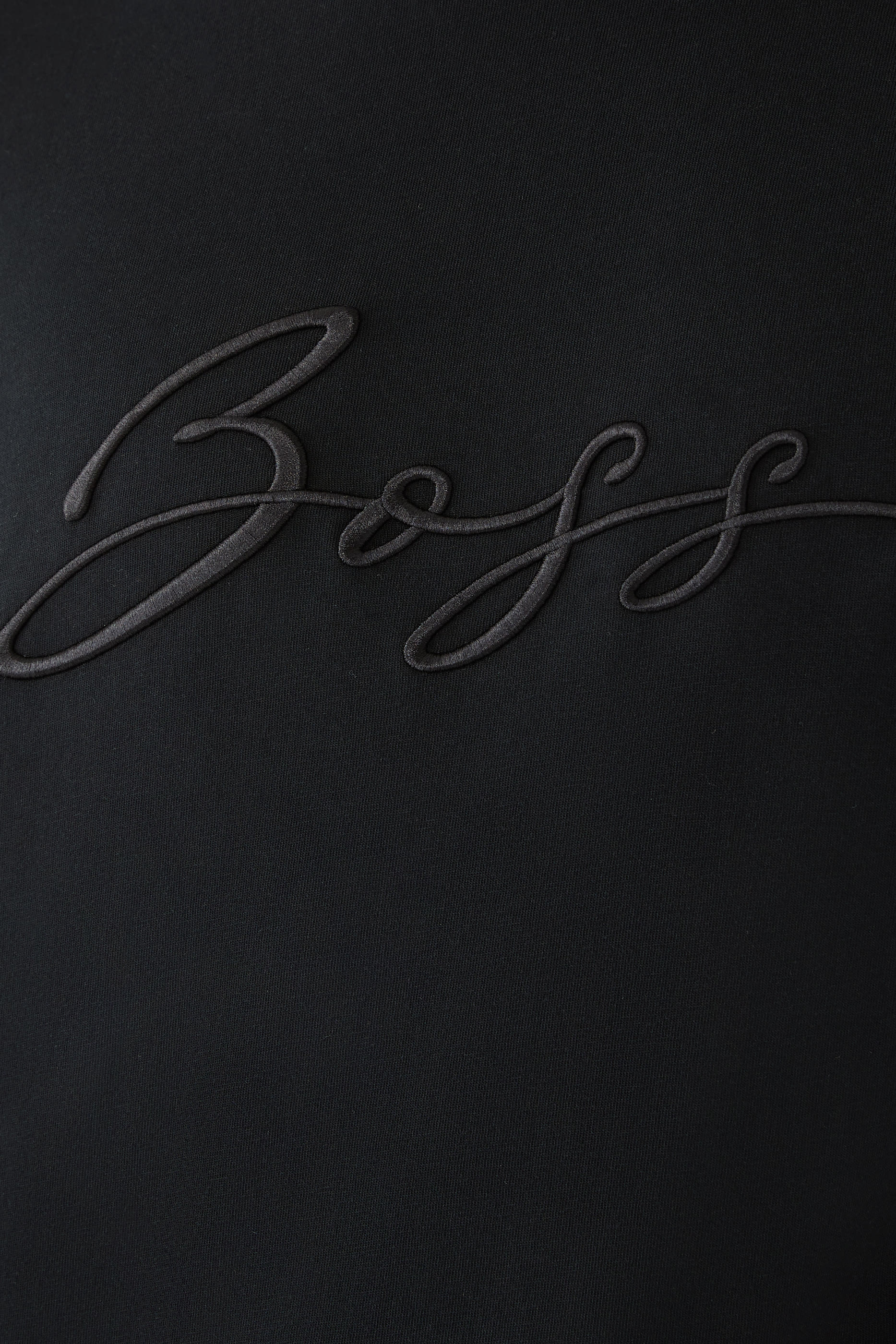 تيشيرت بشعار الماركة قطن