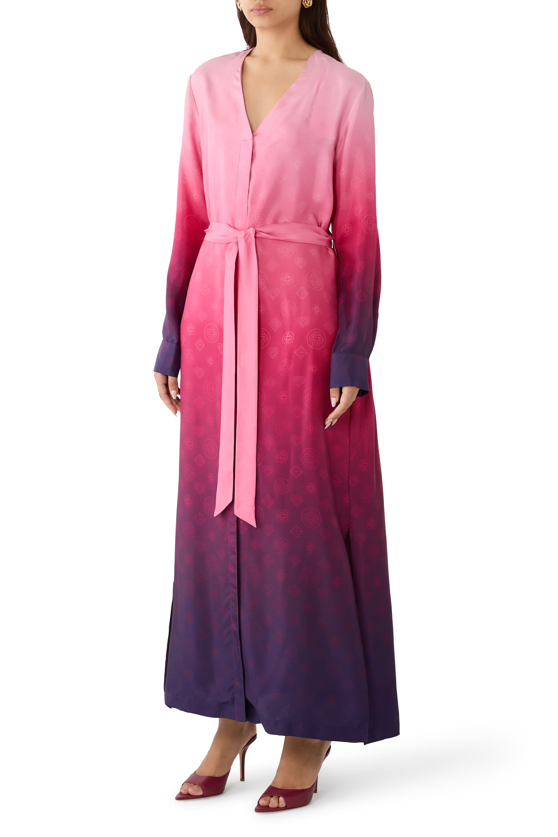 فستان بنمط قميص بلا ياقة