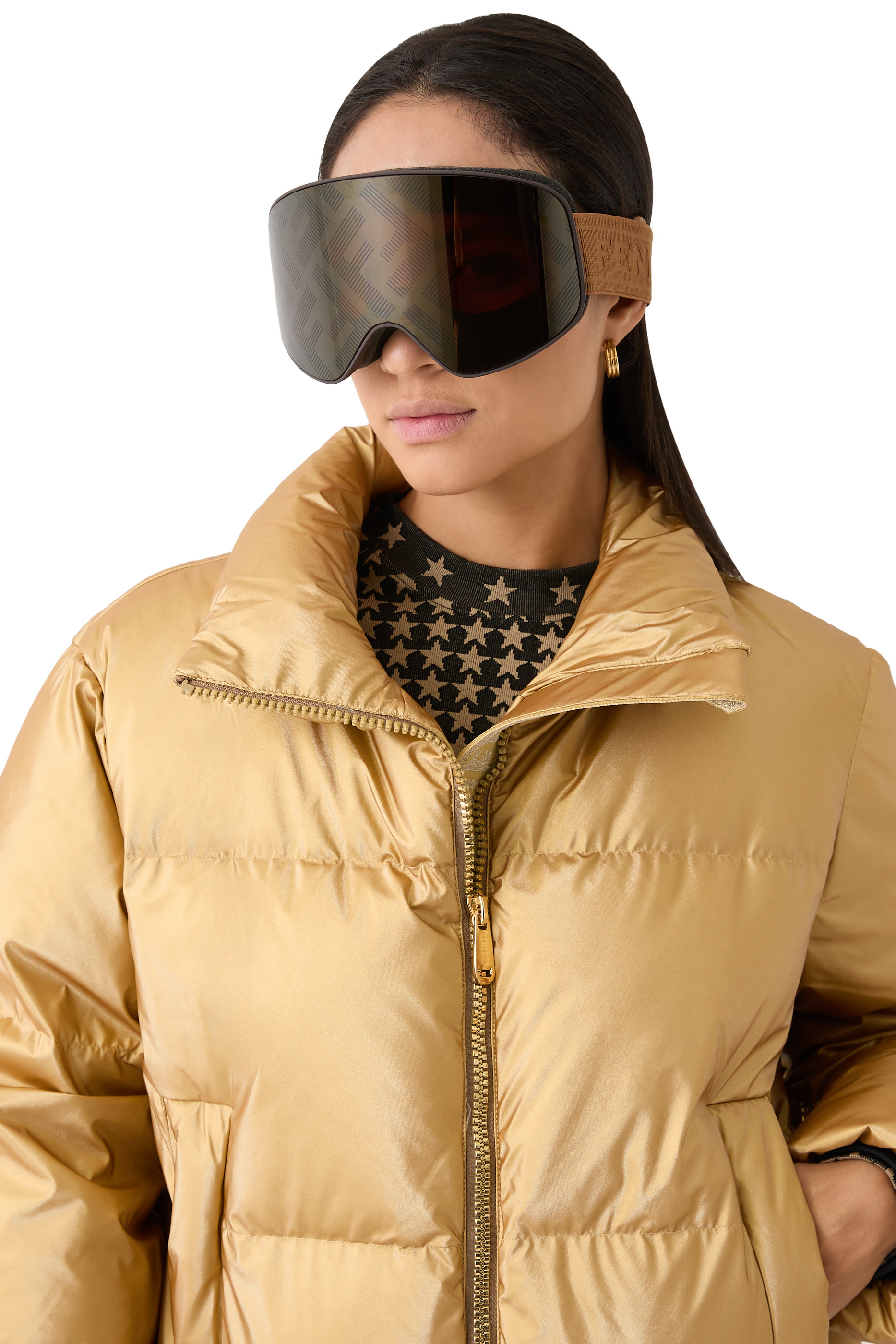 نظارات تزلج بشعار الماركة