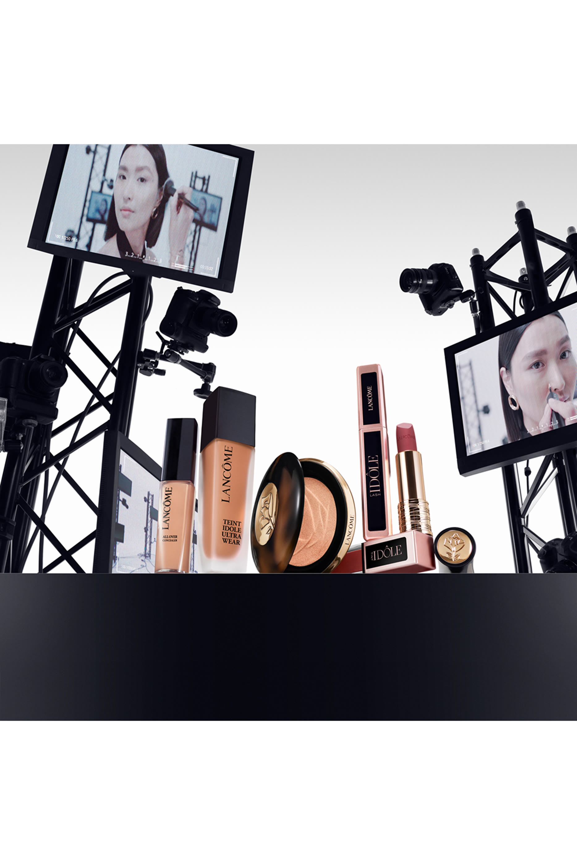 هايلايتر سي إي ترانسفورمينغ سكين تينت ايدول الترا وير