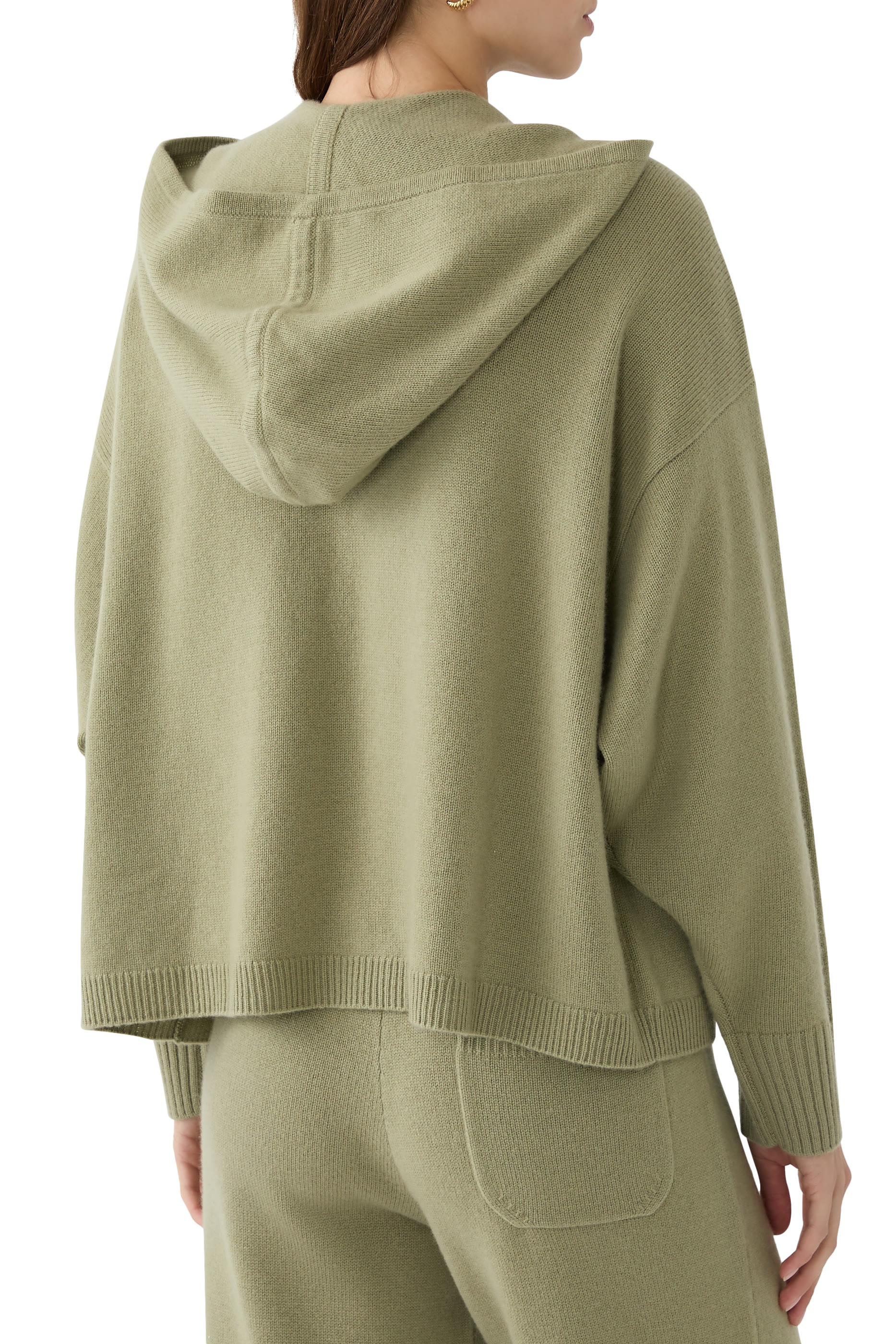 سترة سارة بغطاء رأس