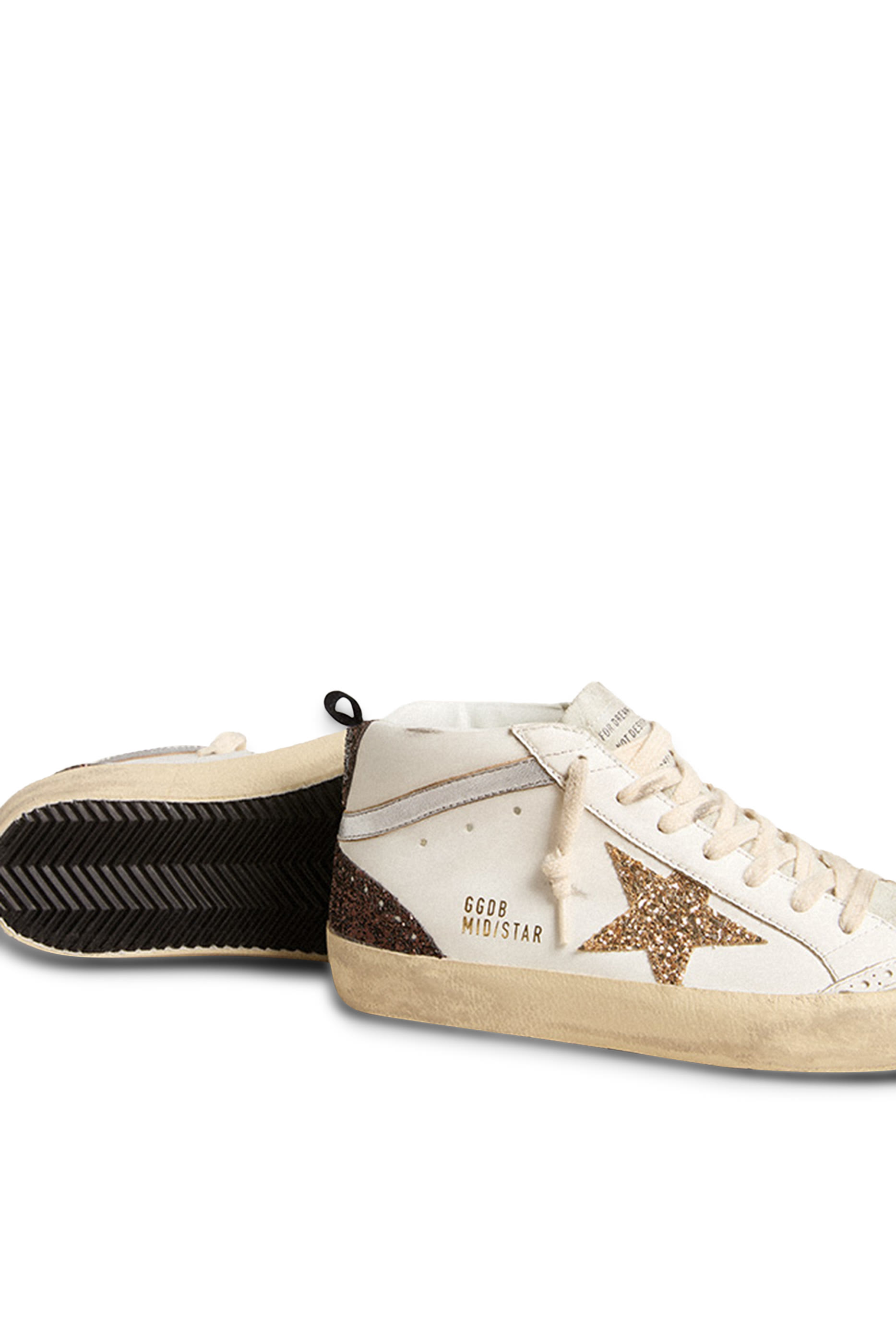 سنيكرز ميد ستار كلاسيك