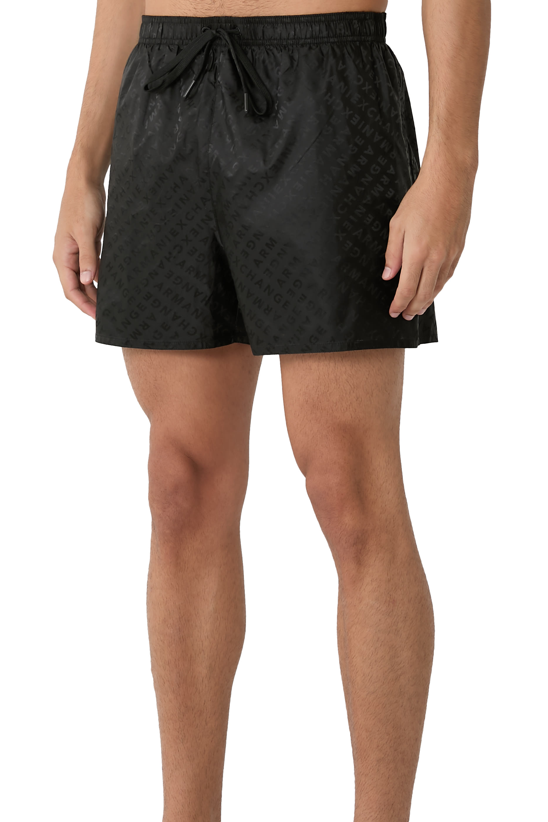 شورت سباحة بوكسر مزين بشعار الماركة بالكامل