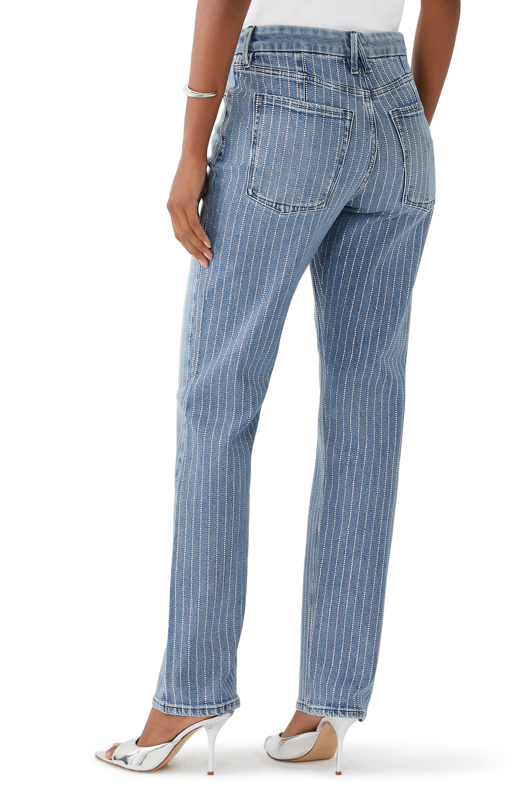 بنطال جينز غود ايكون بقصة ساق مستقيمة مرصع بأحجار الراين