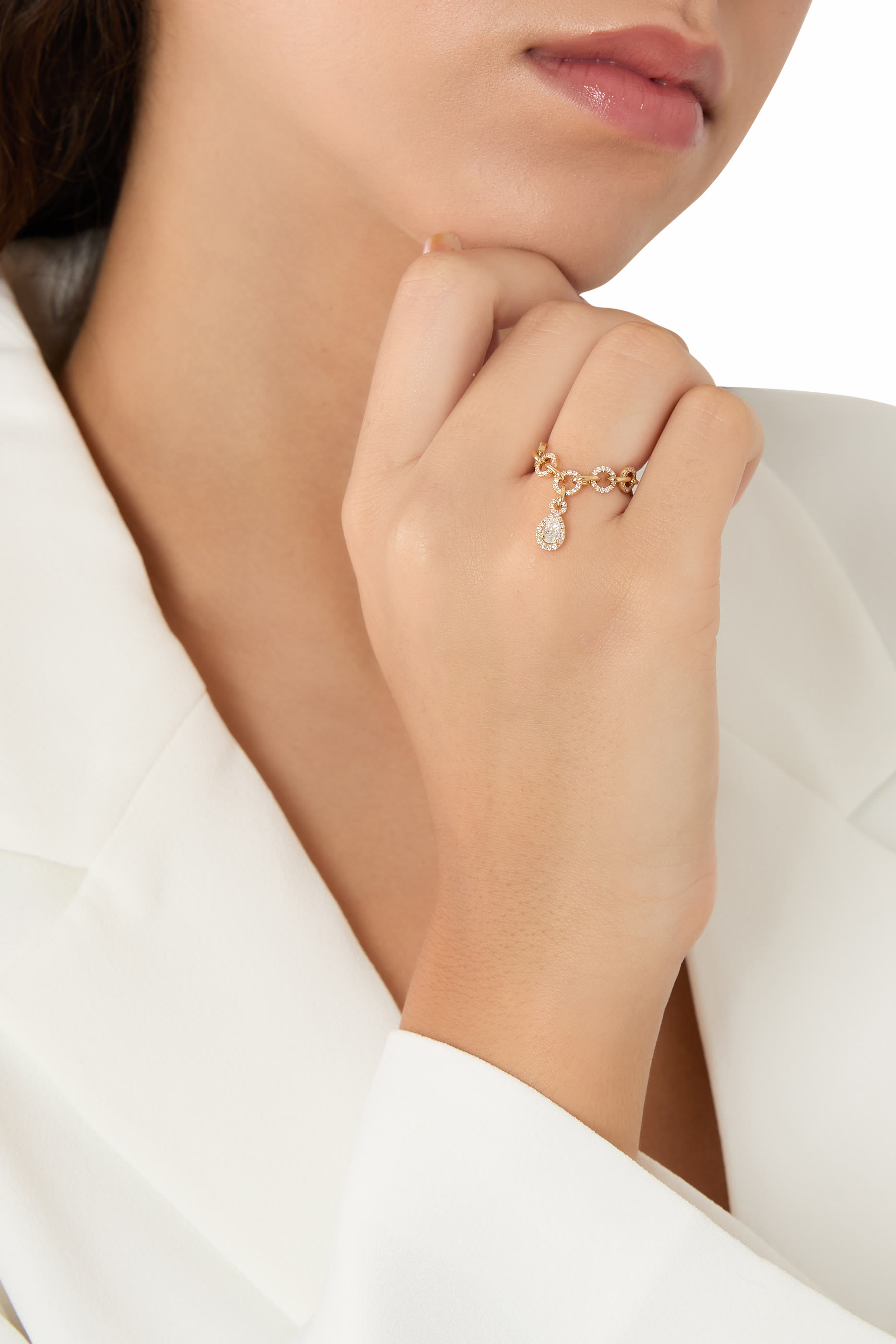 خاتم بتصميم سلسلة واحدة، مرصع بالماس ذهب أصفر عيار 18