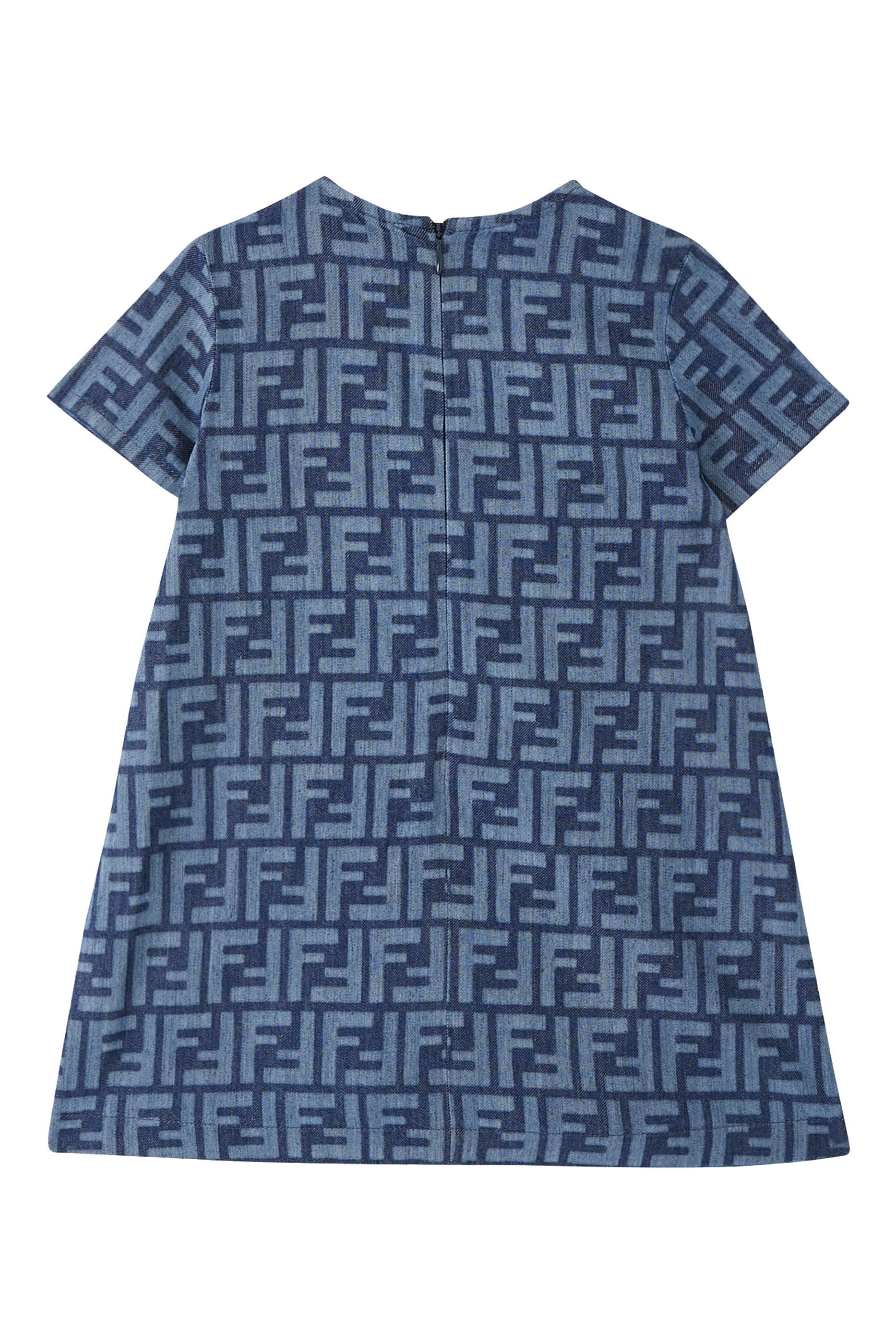 فستان للأطفال بطيات