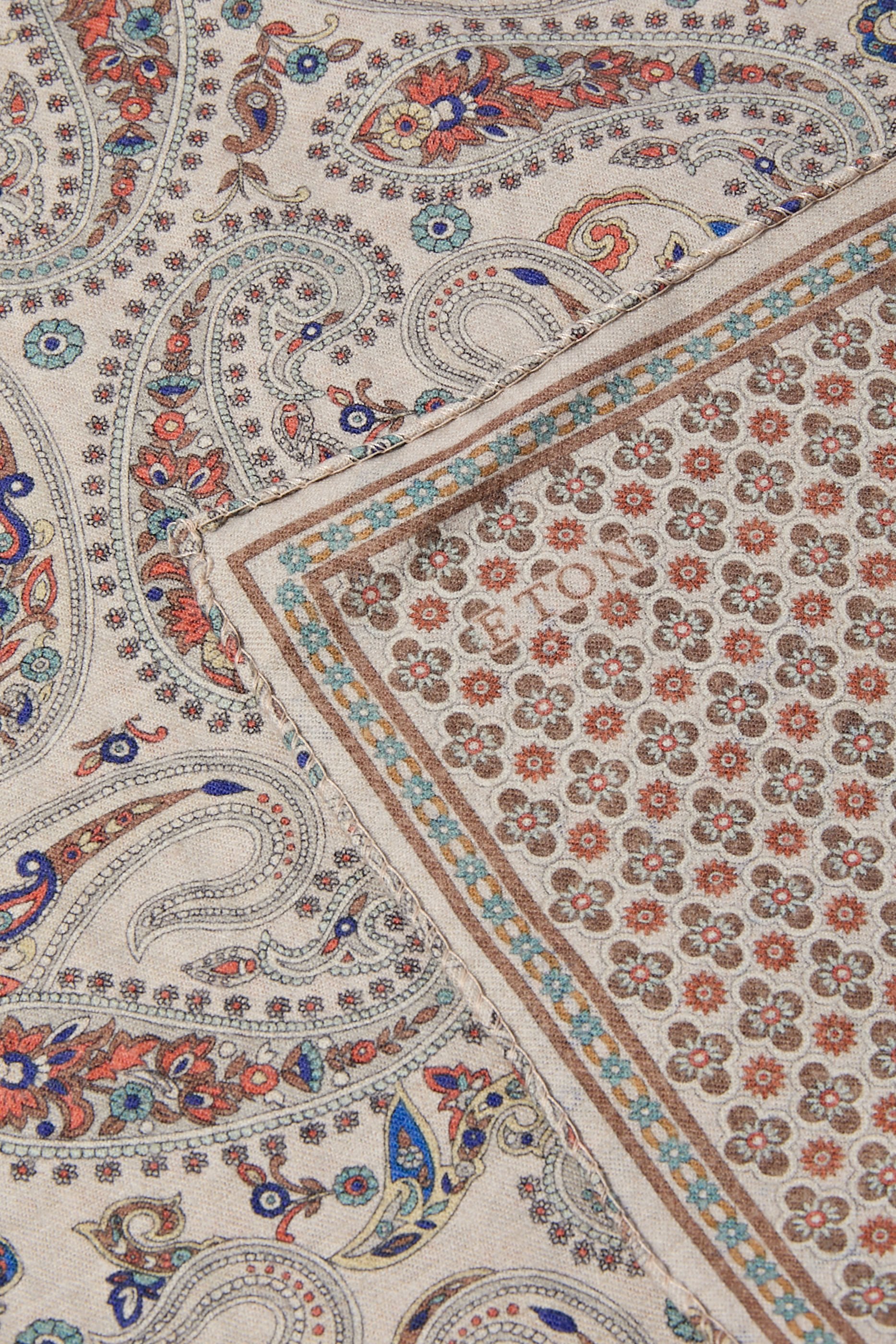 Double-Face Wool Pocket Square