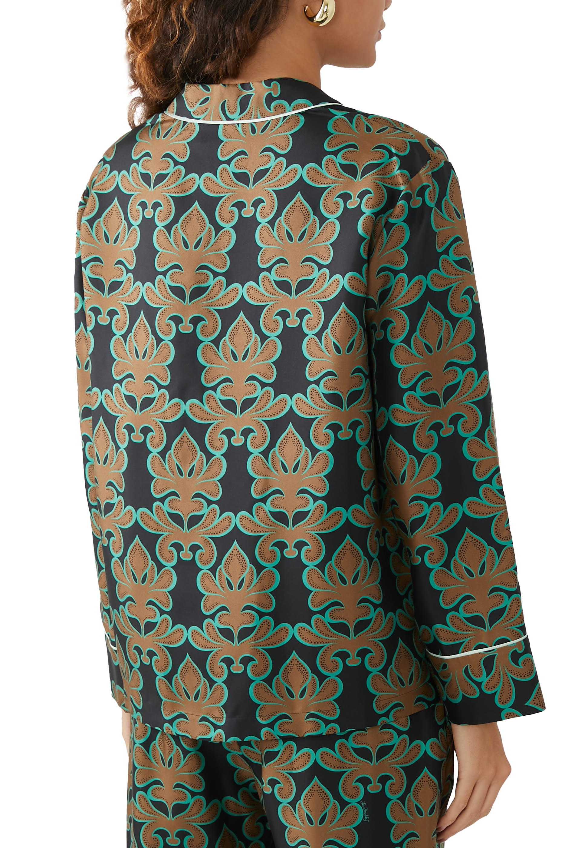 قميص بيجاما