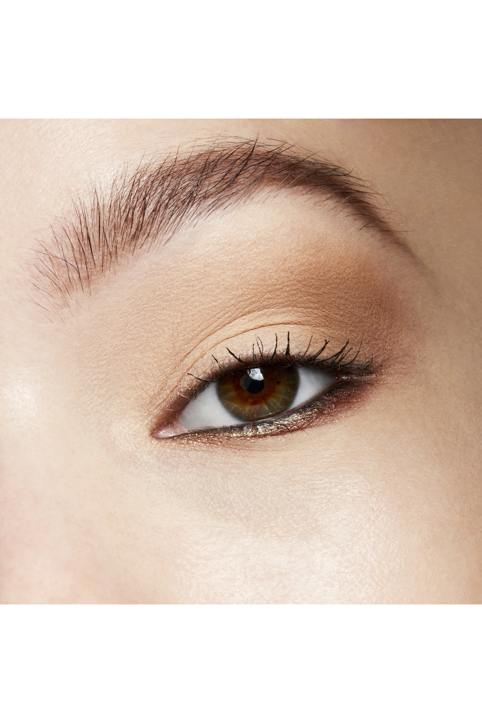 برايمر/ظل عيون كريمي بينت بوت برو يدوم طويلاً