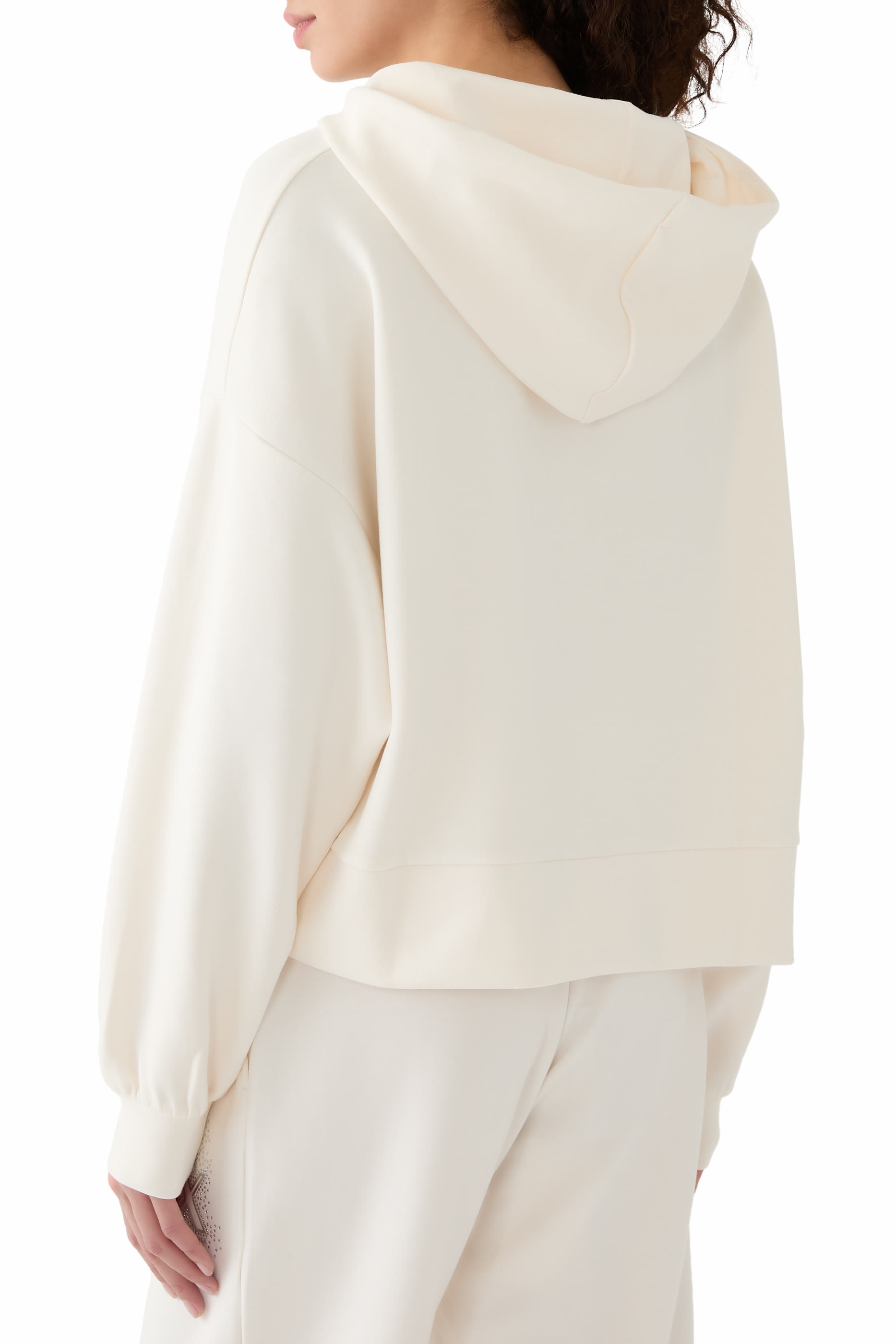 سويت شيرت بغطاء رأس وشعار الماركة