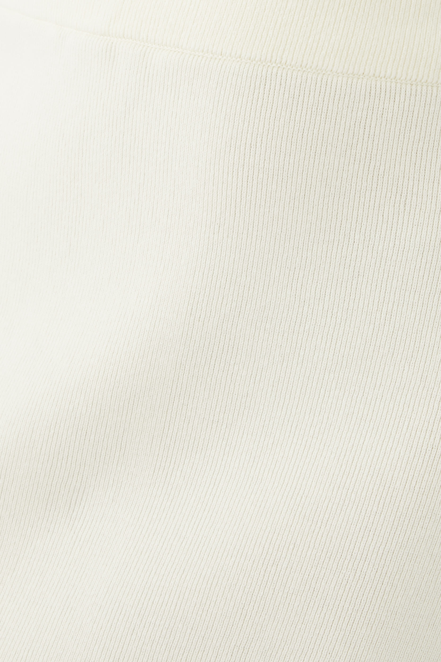 تنورة اينس طويلة