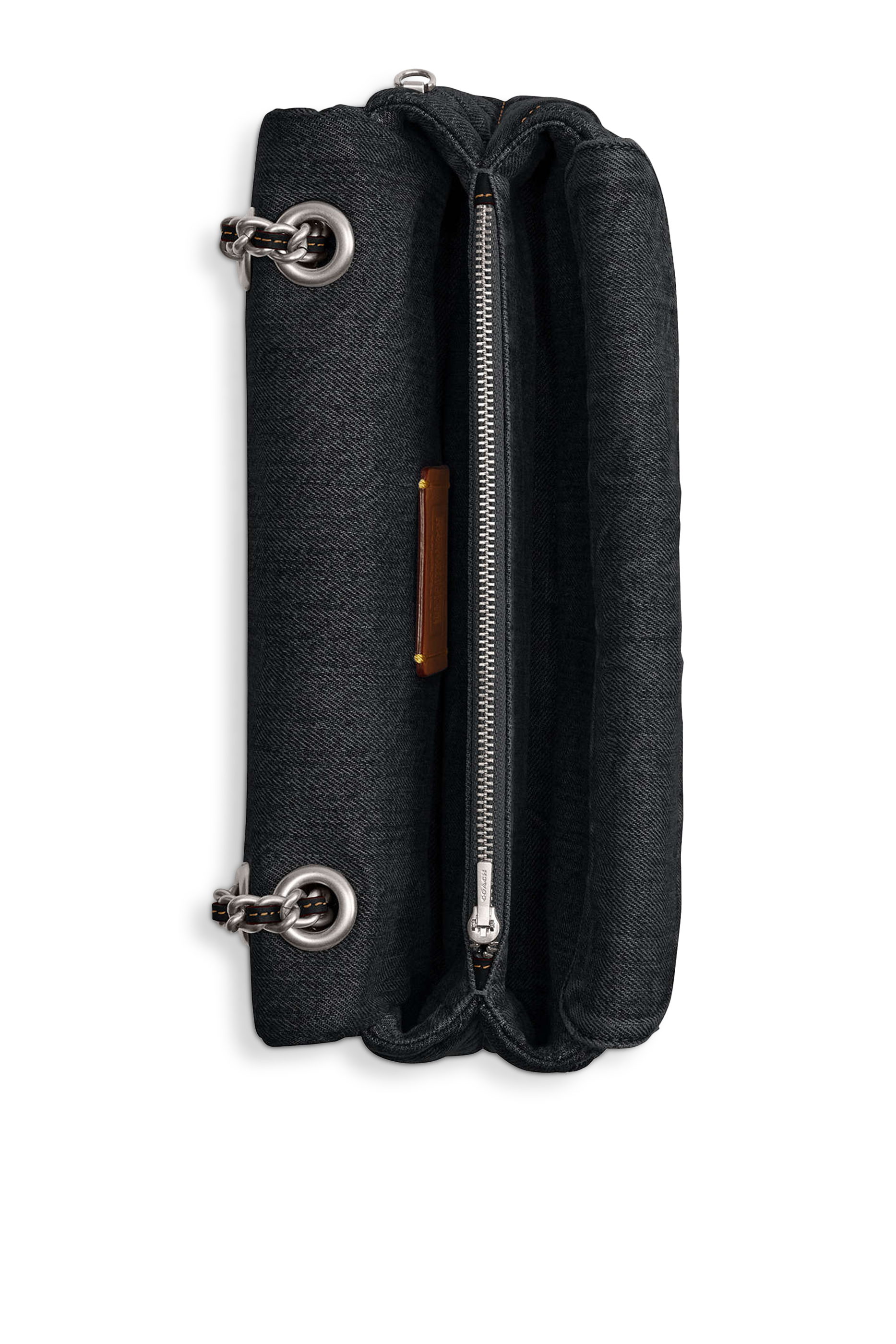 حقيبة تابي 26 دنيم بحياكة مبطنة