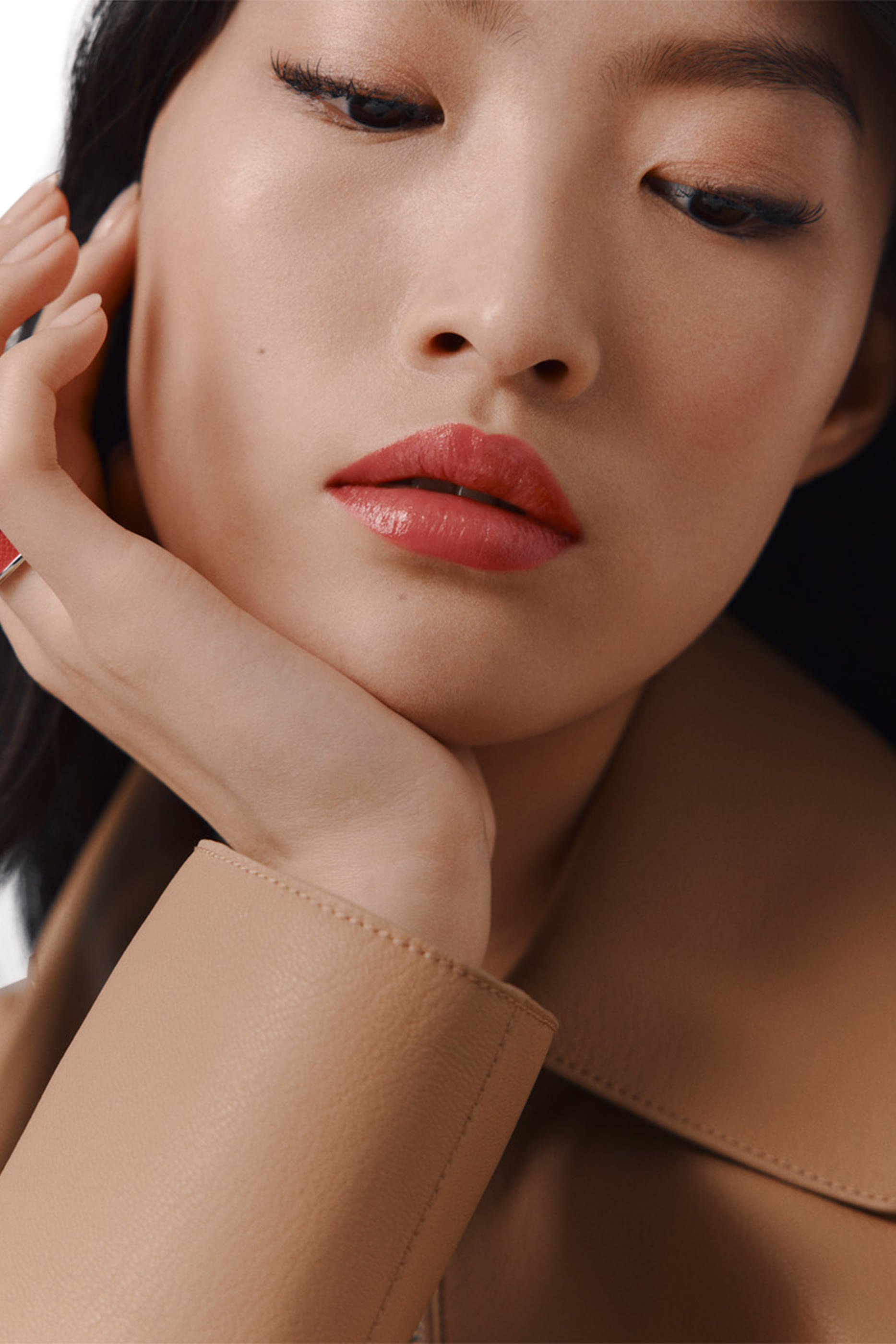 أحمر شفاه حريري لامع Rouge Herm&egrave;s