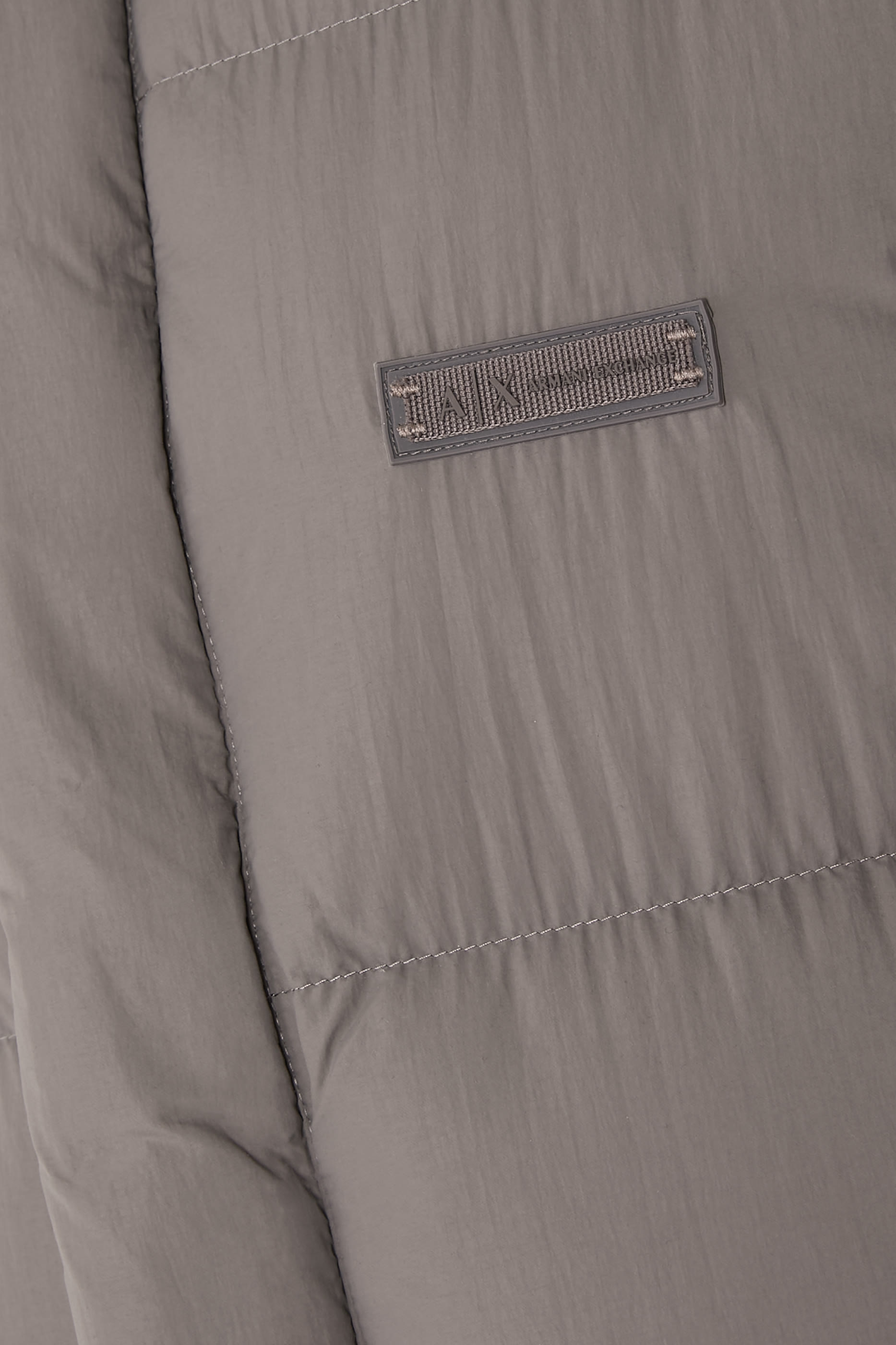 جاكيت كوزي لاب بتصميم مبطن وياقة عالية 