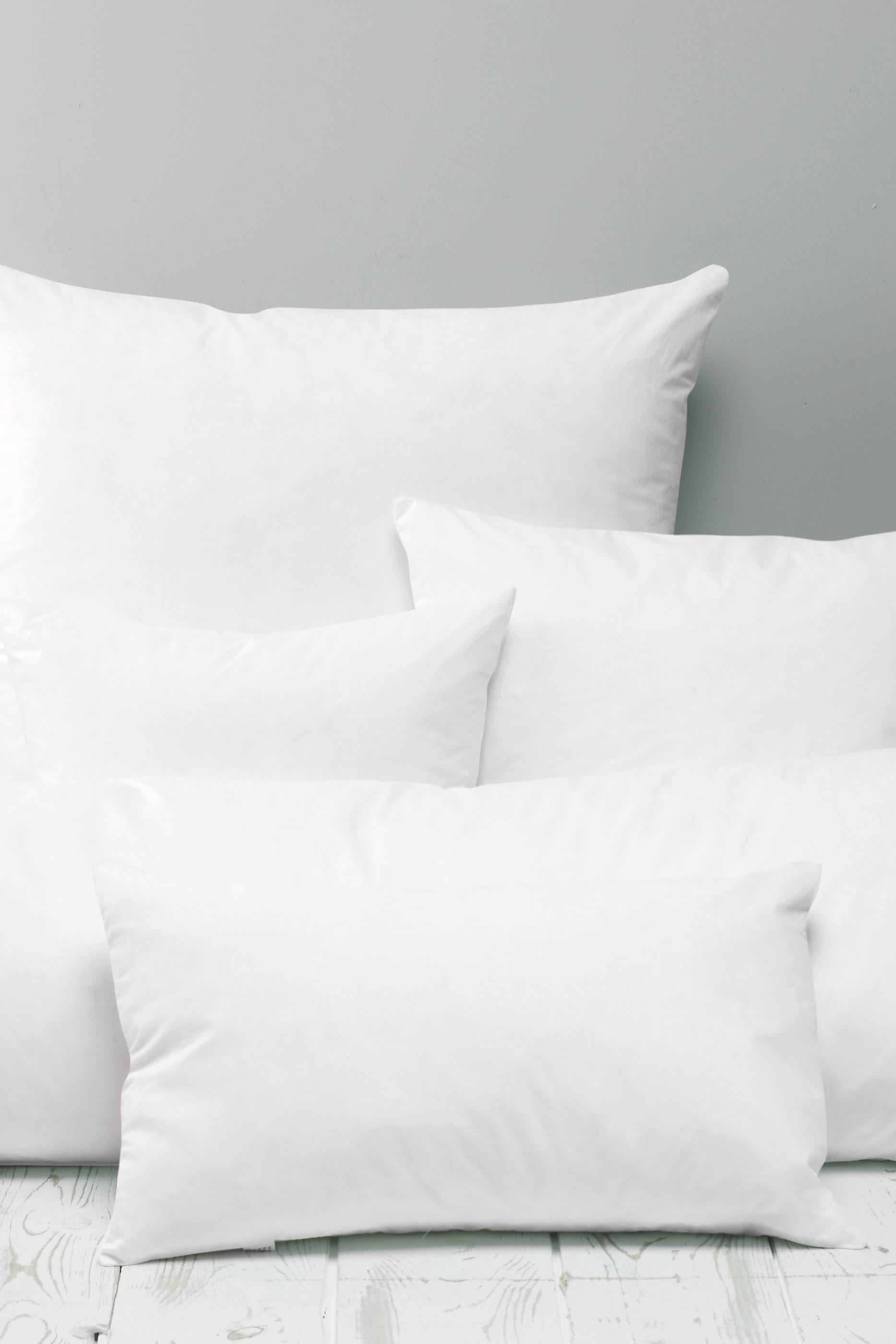 وسادة كبيرة محشوة بريش البط