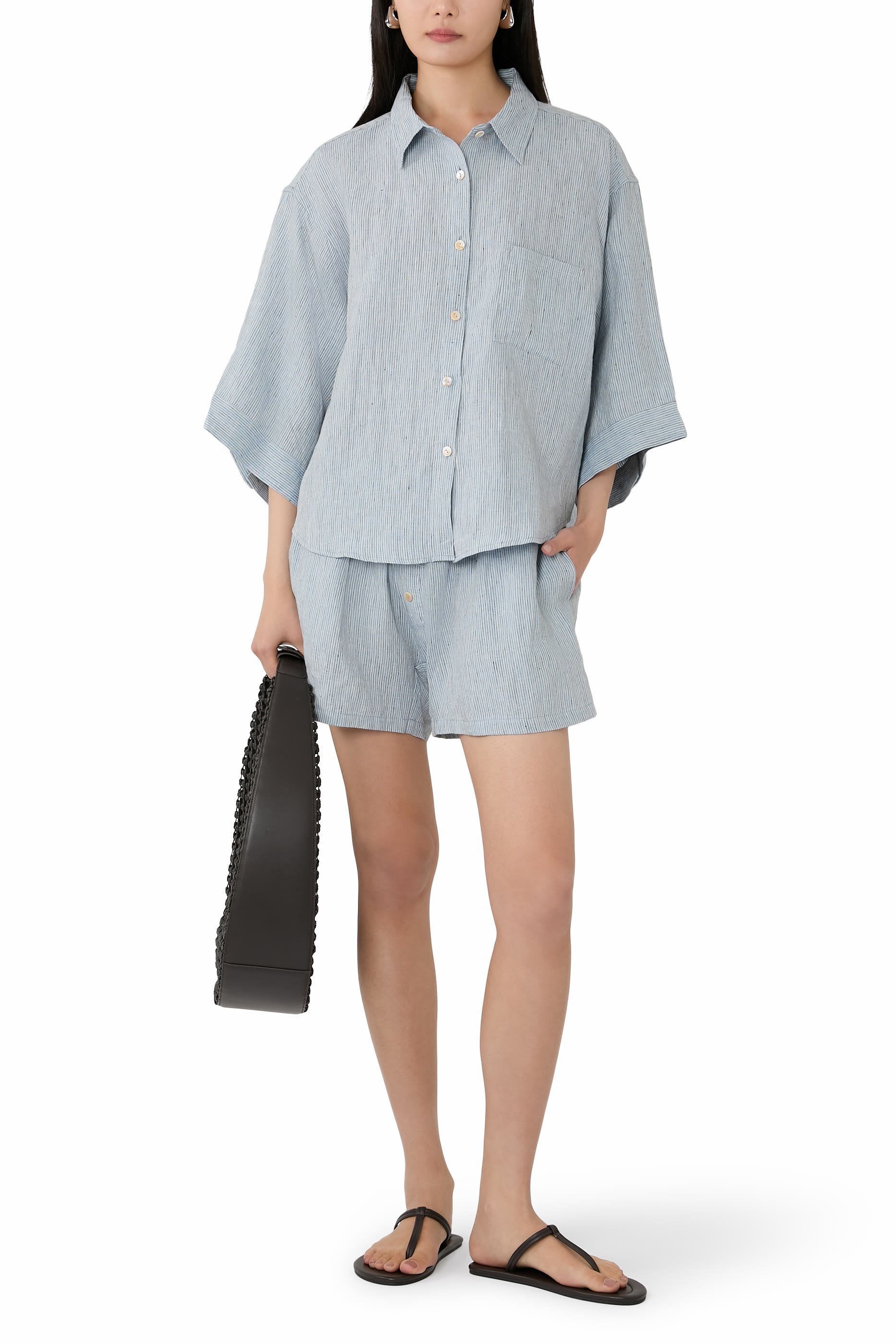 طقم شورت وقميص مخطط