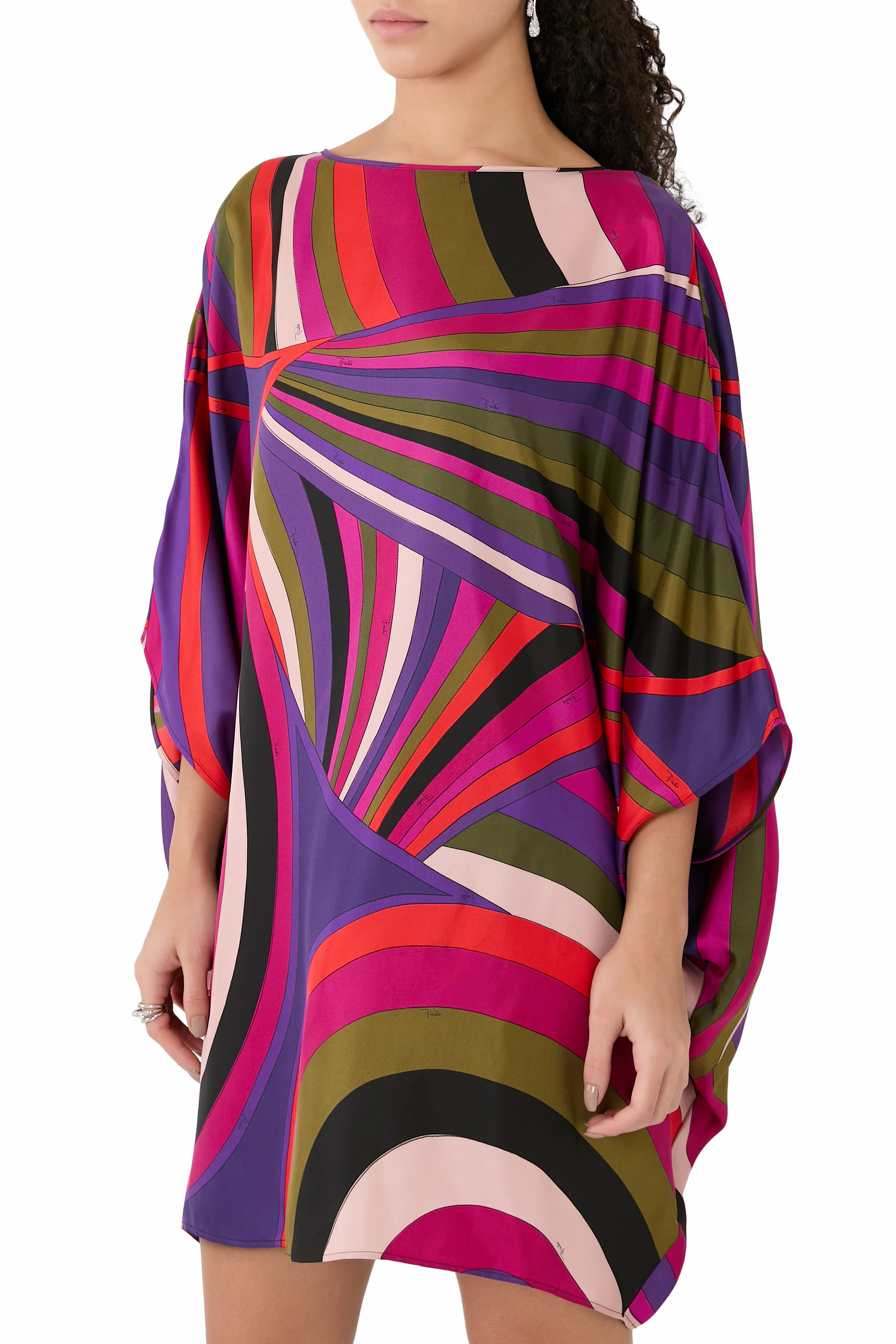 قفطان قصير بنقشة ايريد