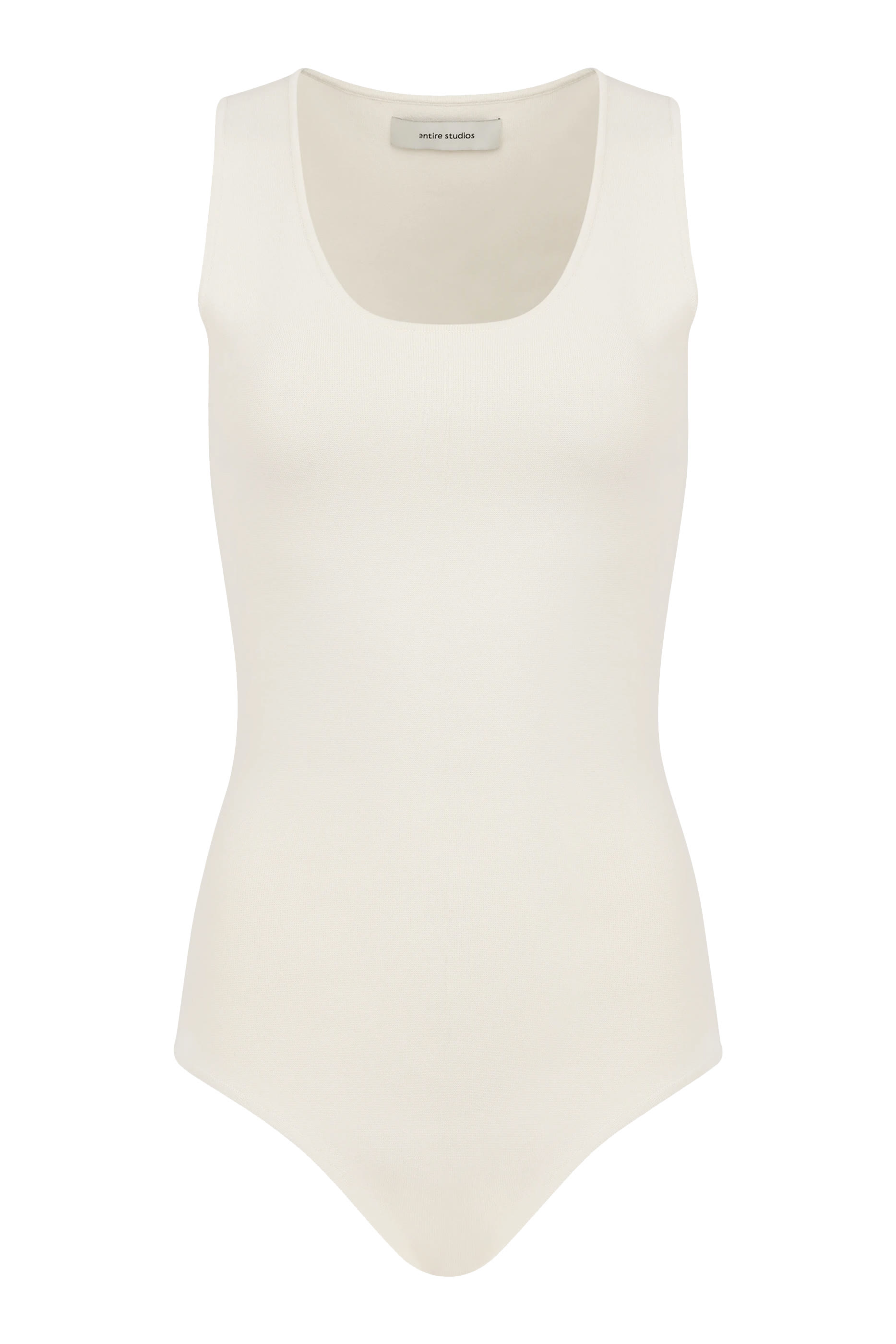 بودي سوت بقصة ضيقة