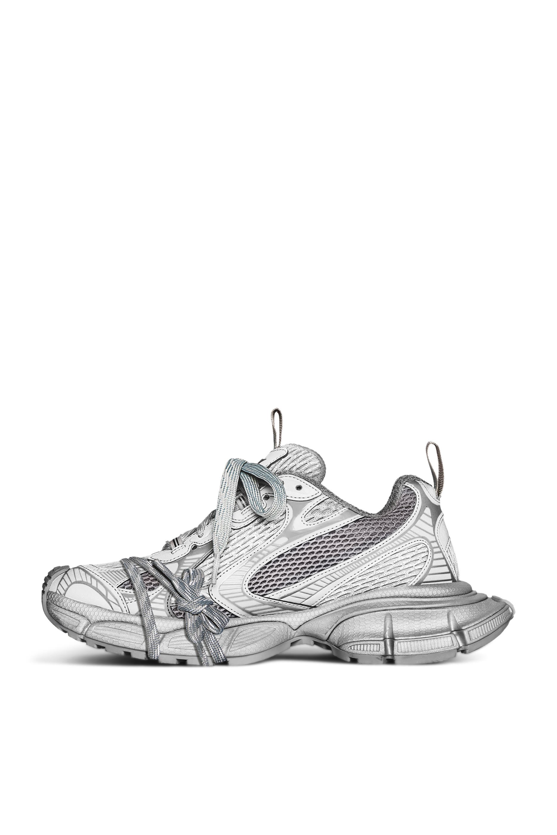 سنيكرز 3 اكس ال بتصميم عاكس