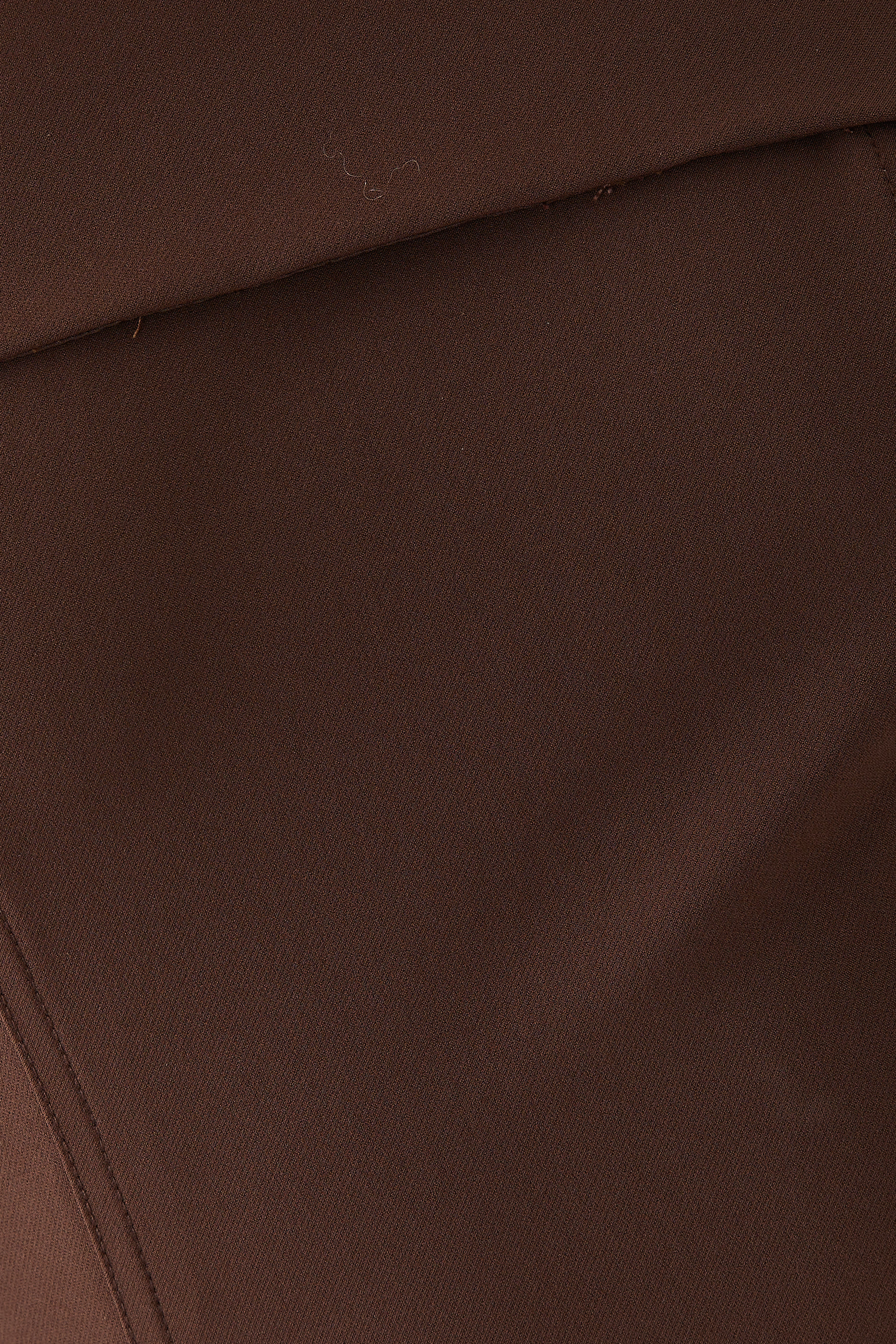 فستان شيلي بقصة ضيقة