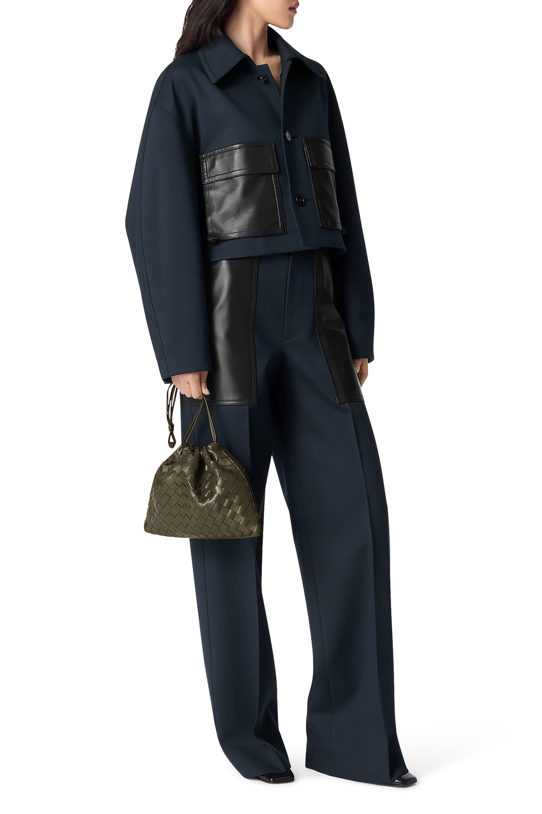 حقيبة صغيرة