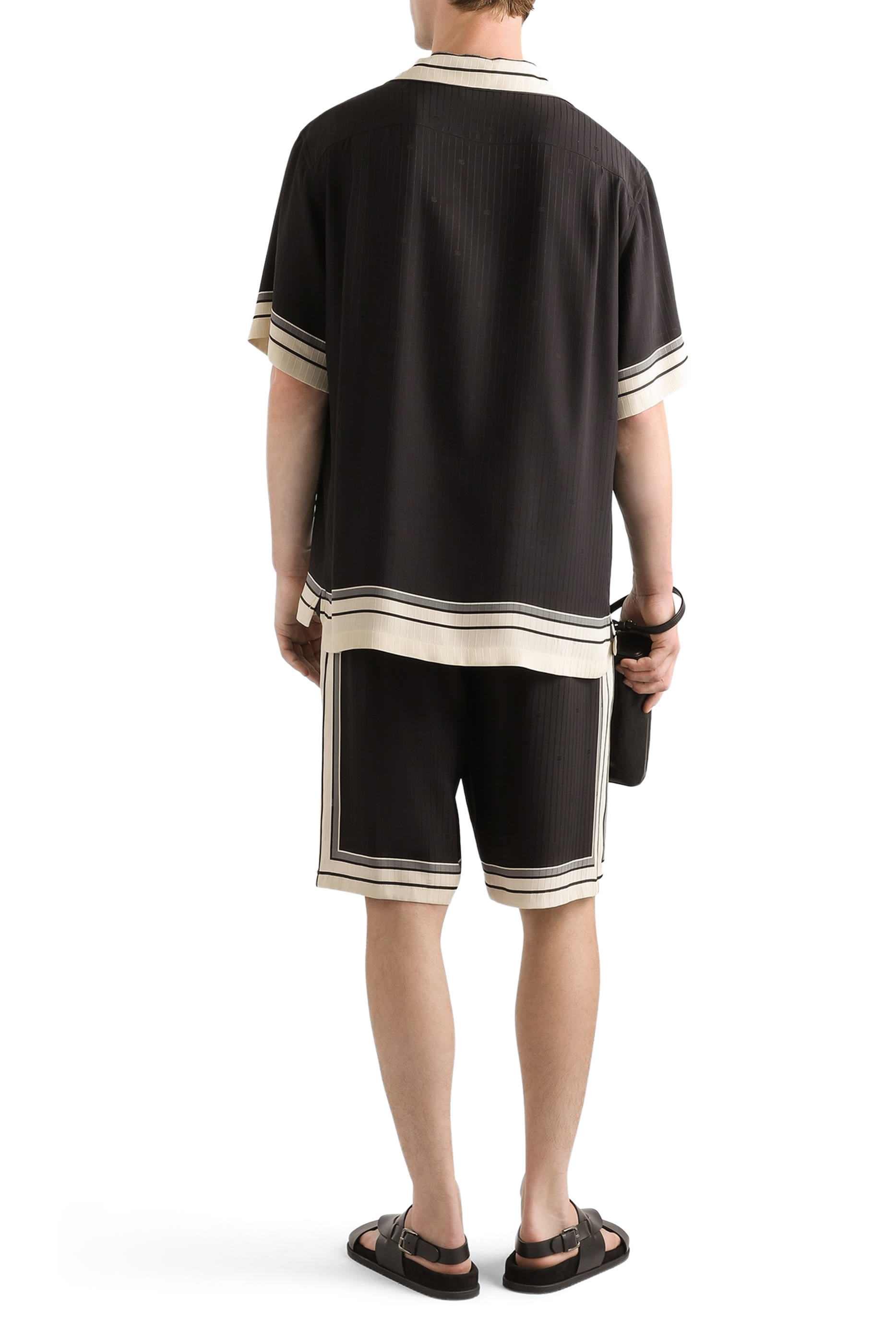 شورت بيرمودا فانيتي مخطط بشعار الماركة حرير