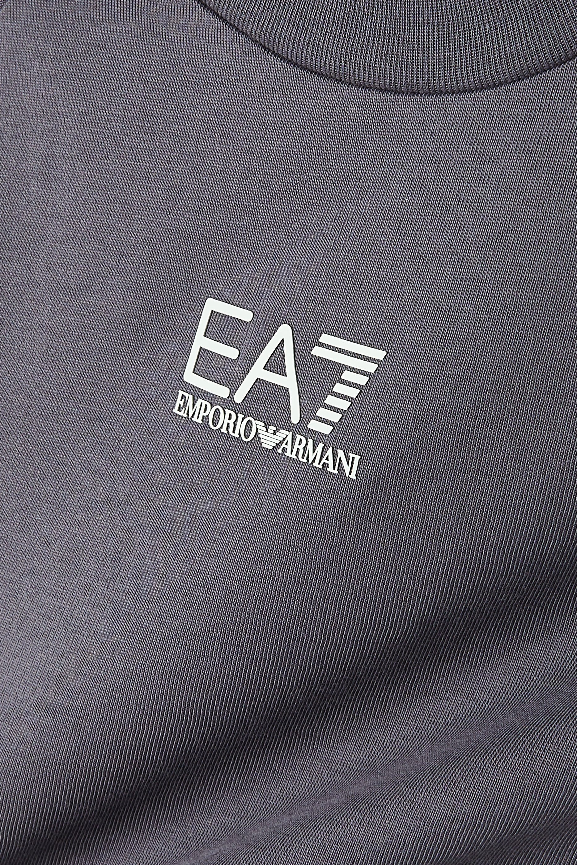 تيشيرت بطبعة شعار 7 خطوط وشعار الماركة