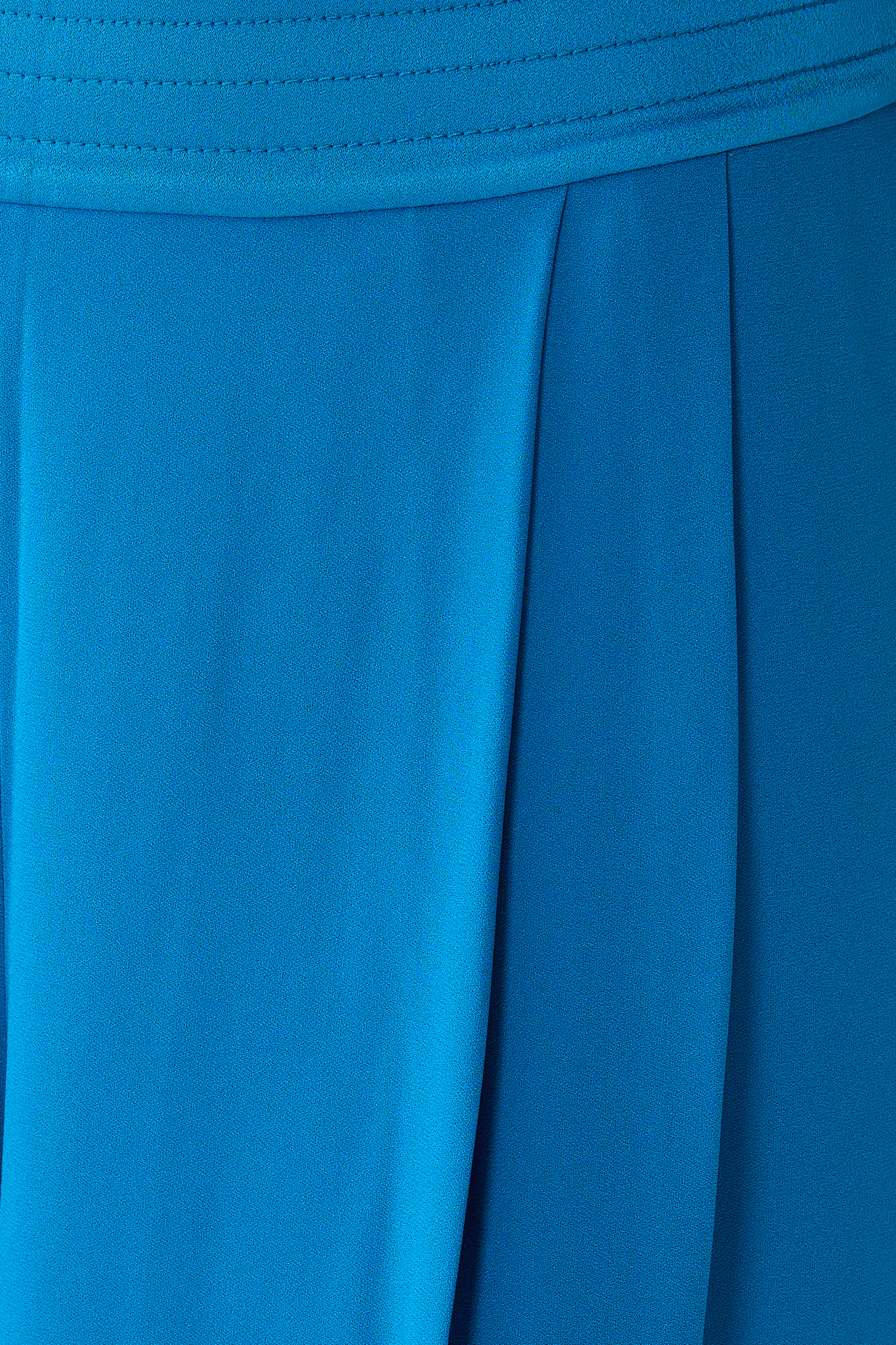 بنطال كارا كريب