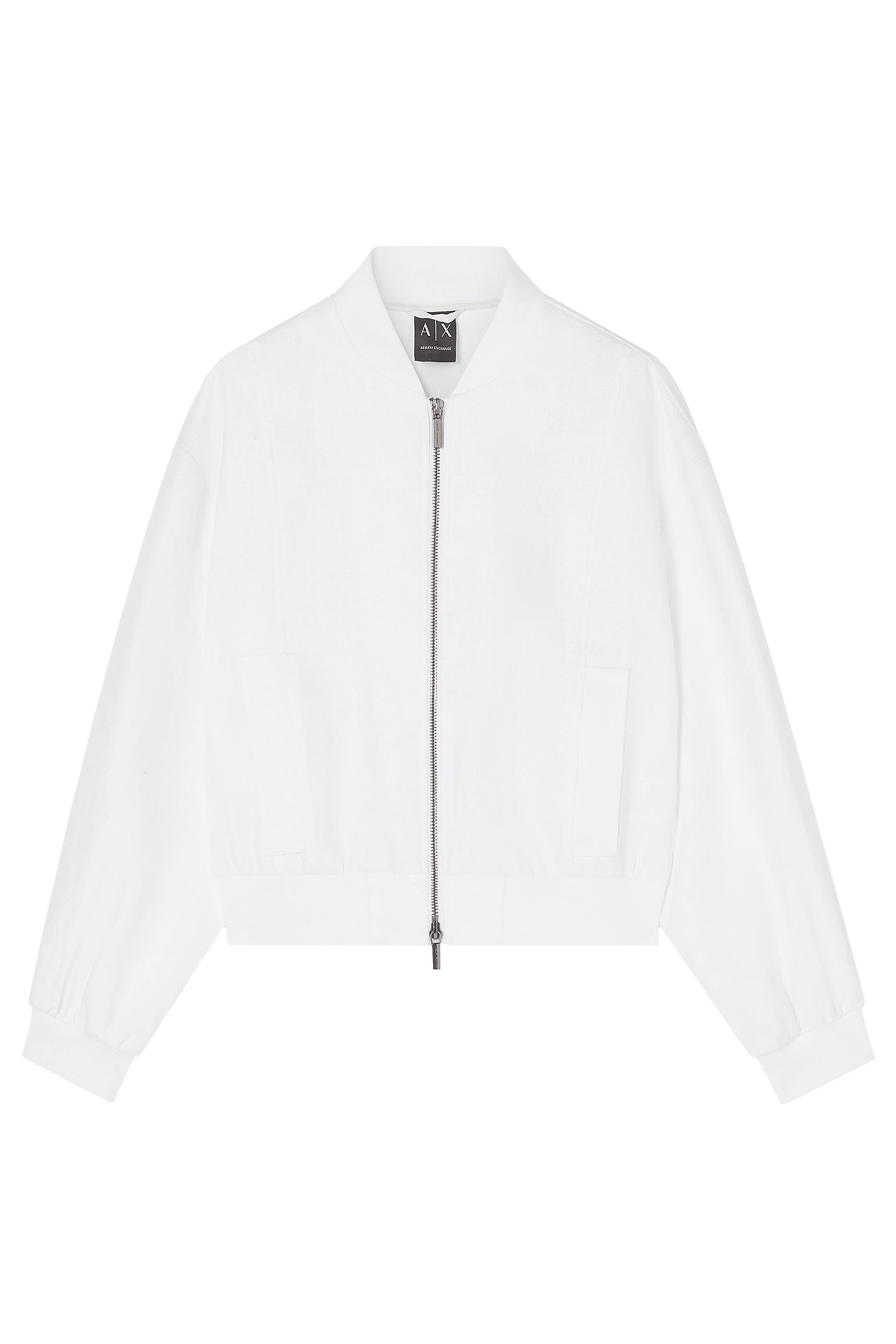 جاكيت بقصة فضفاضة وشعار الماركة