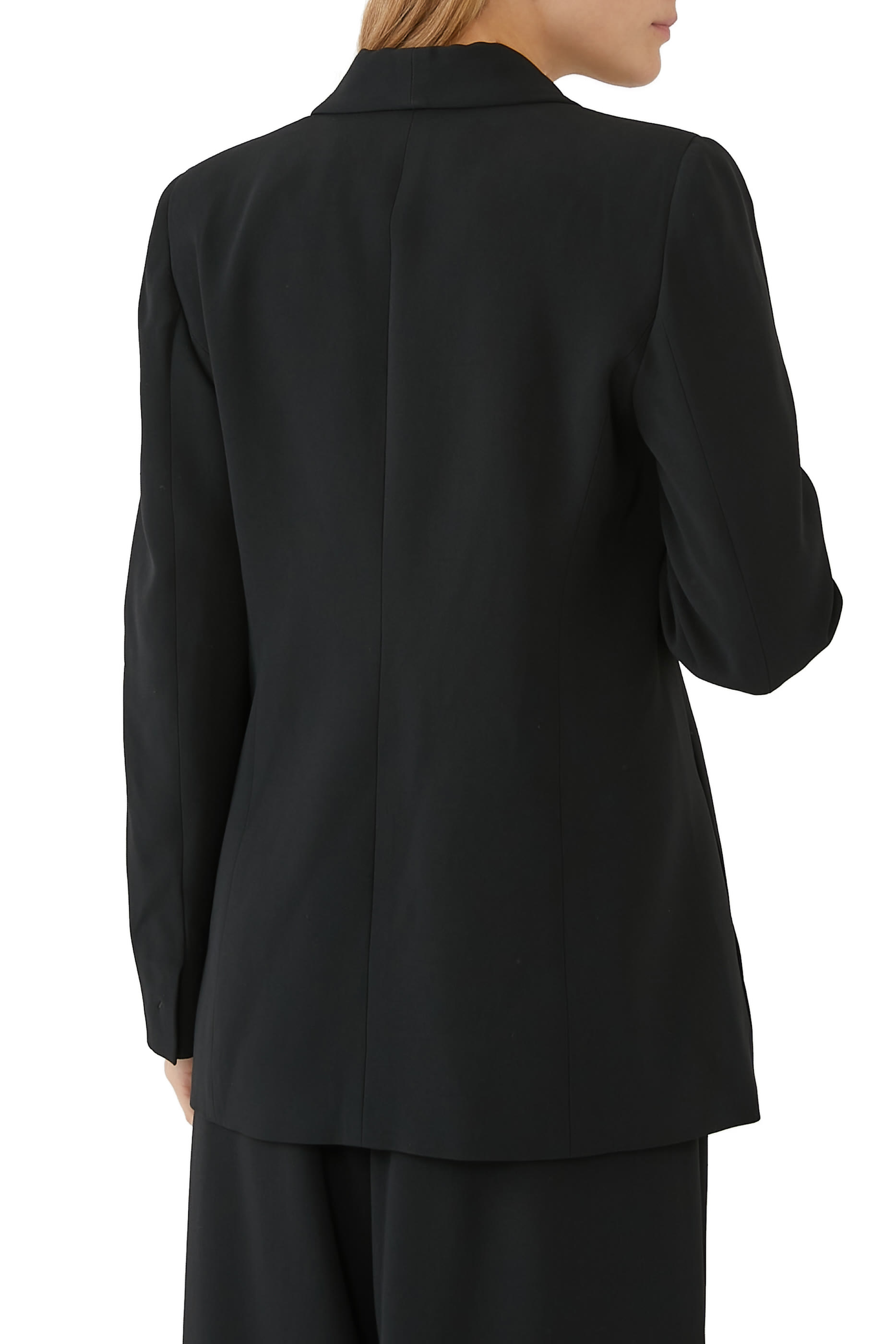 بليزر بحلي معدنية في الأمام