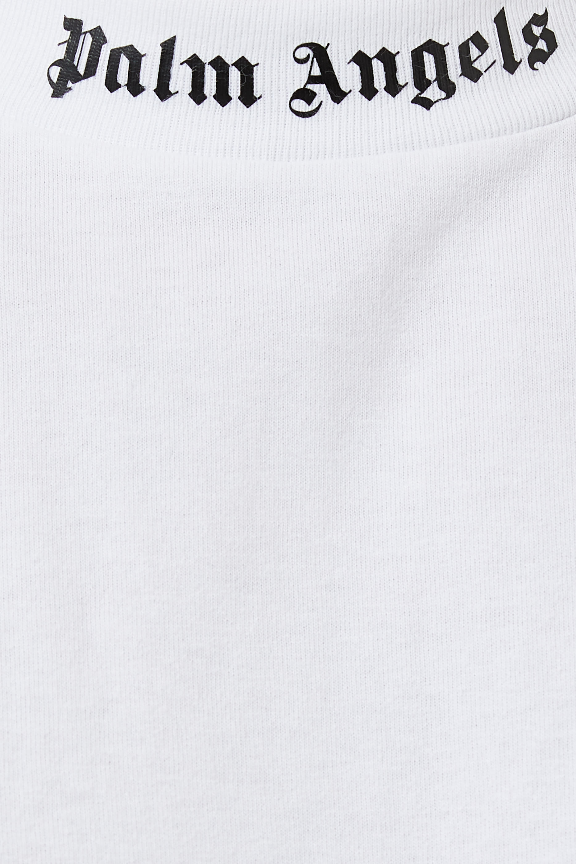 تي شيرت اوفر بشعار الماركة