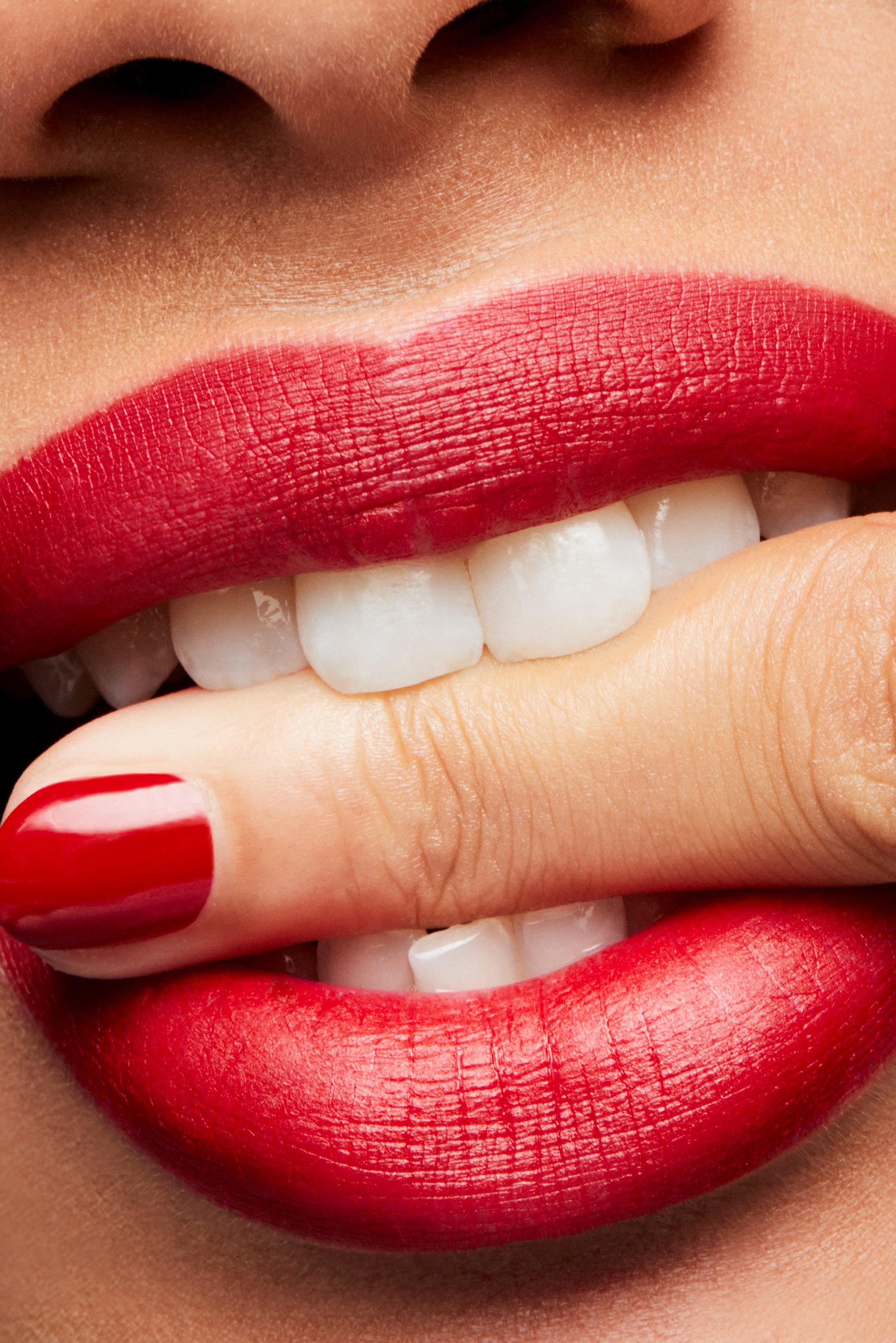 أحمر شفاه حريري ميني