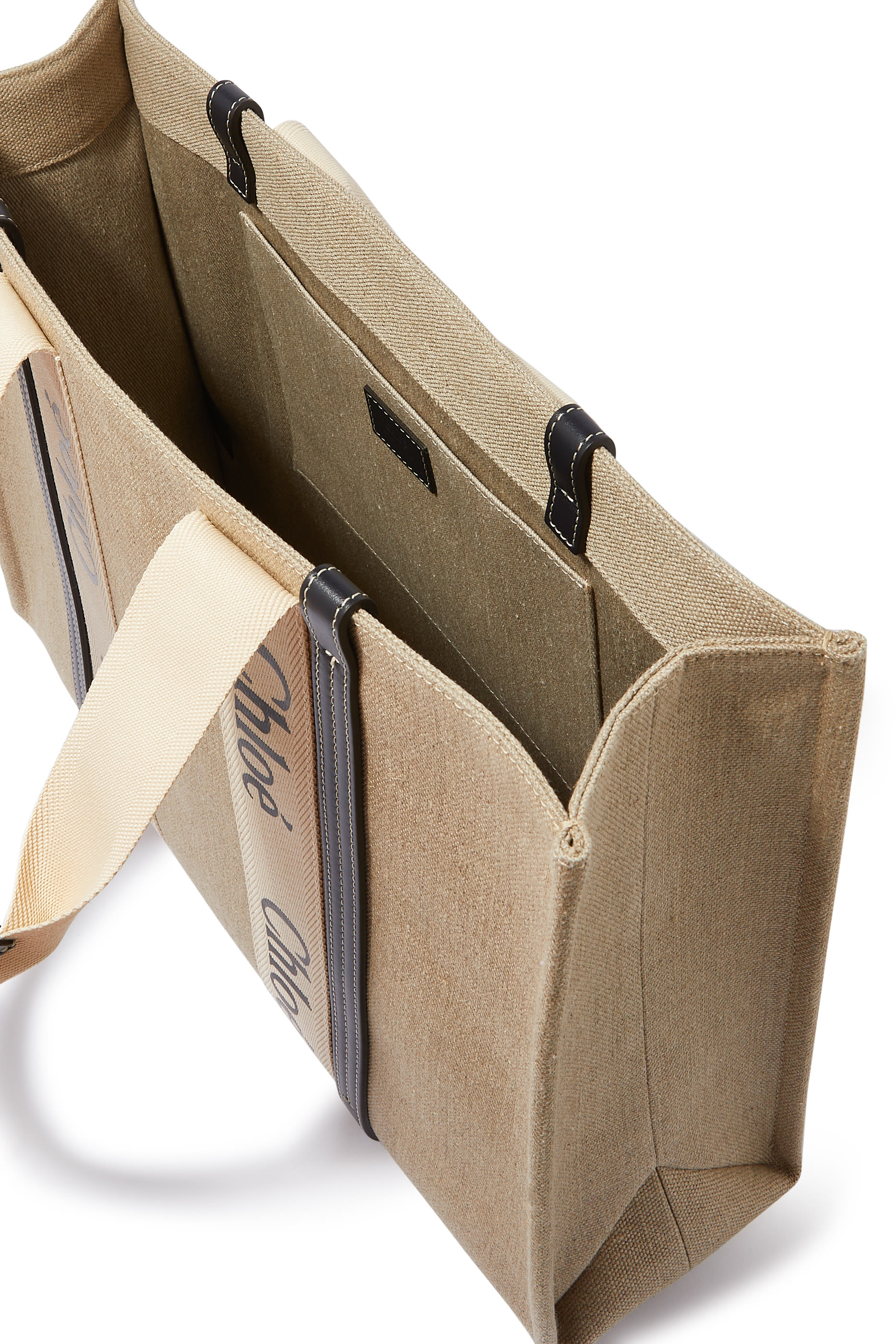 حقيبة يد وودي كبيرة