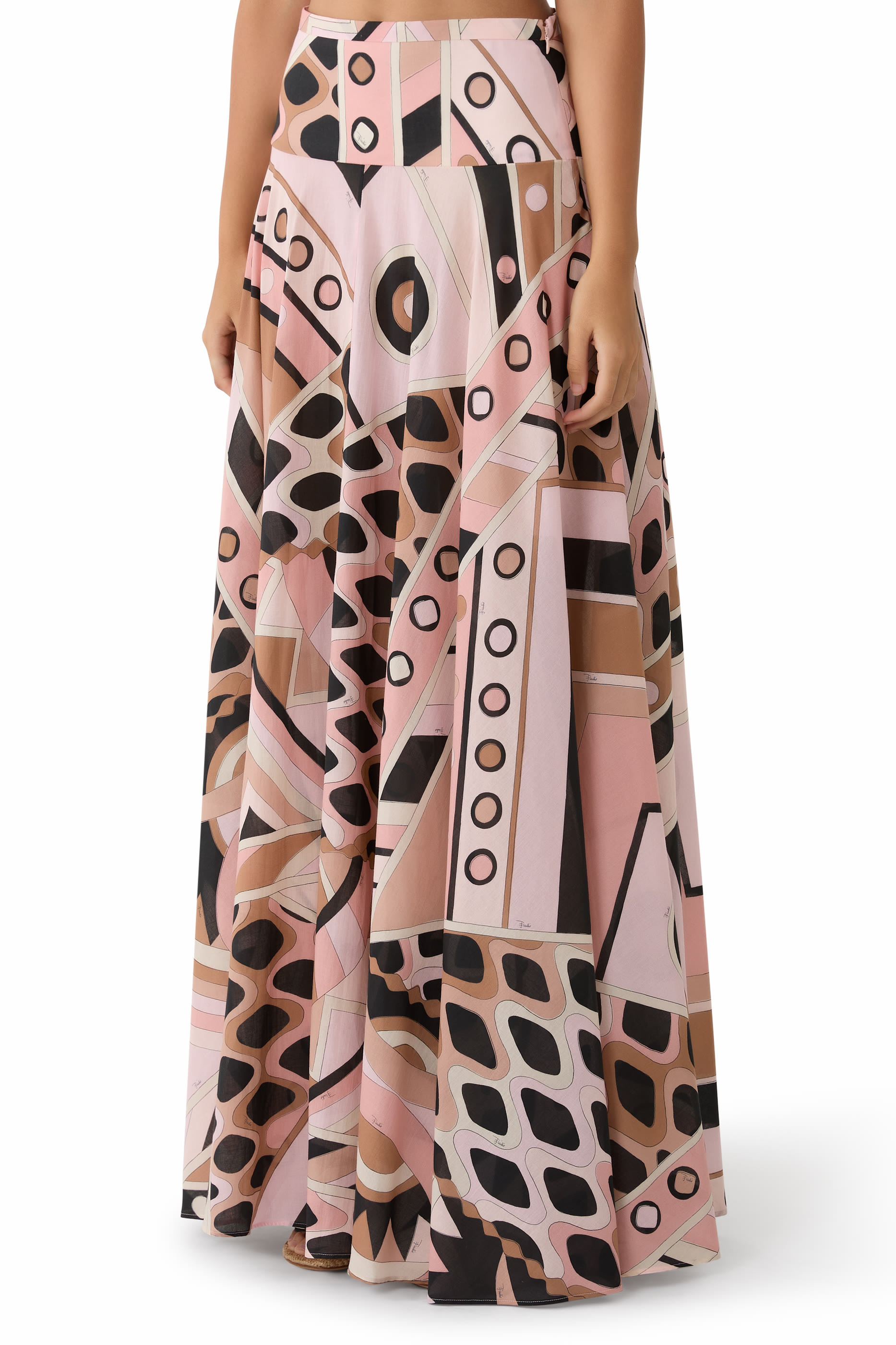 تنورة فيفارا