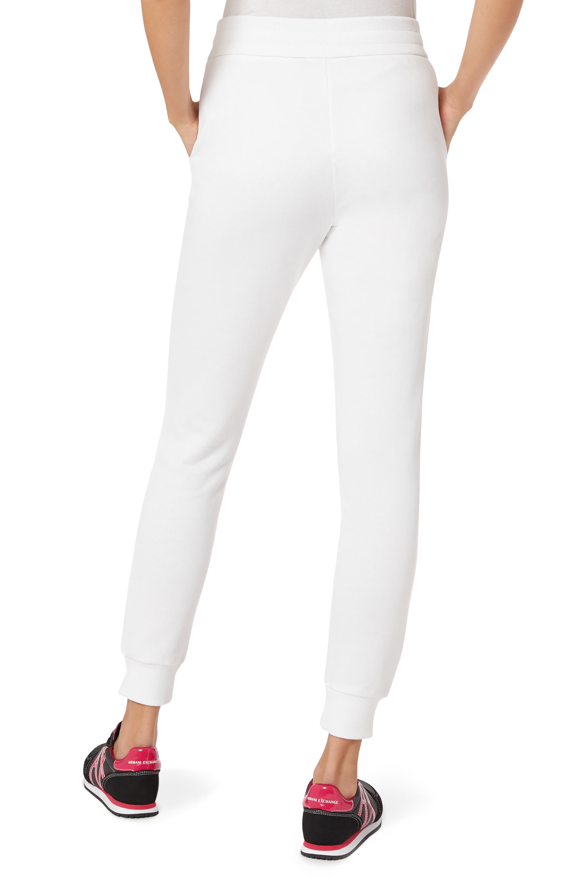 بنطال رياضي بشعار الماركة