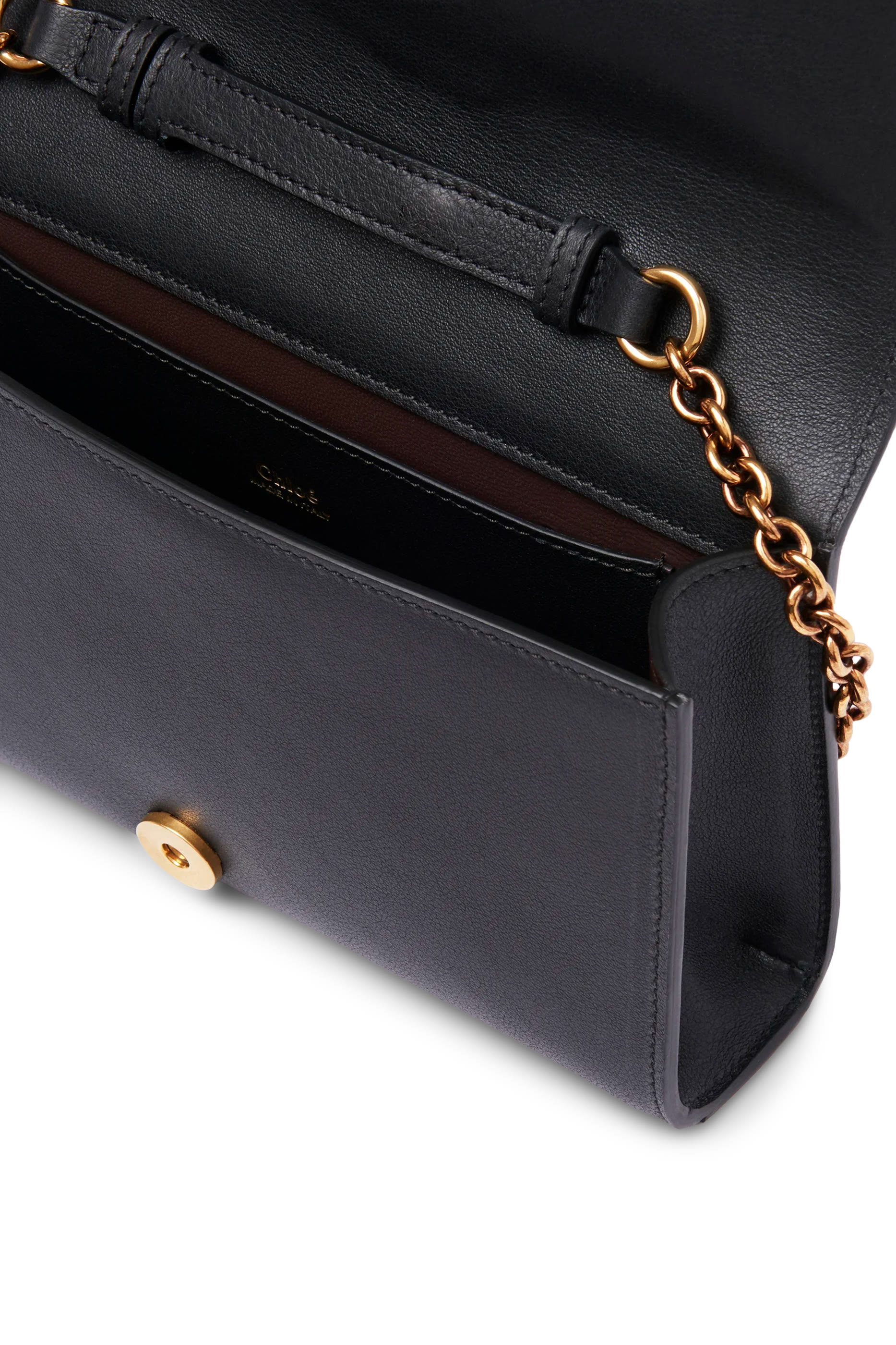 حقيبة كروس صغيرة بشعار الماركة