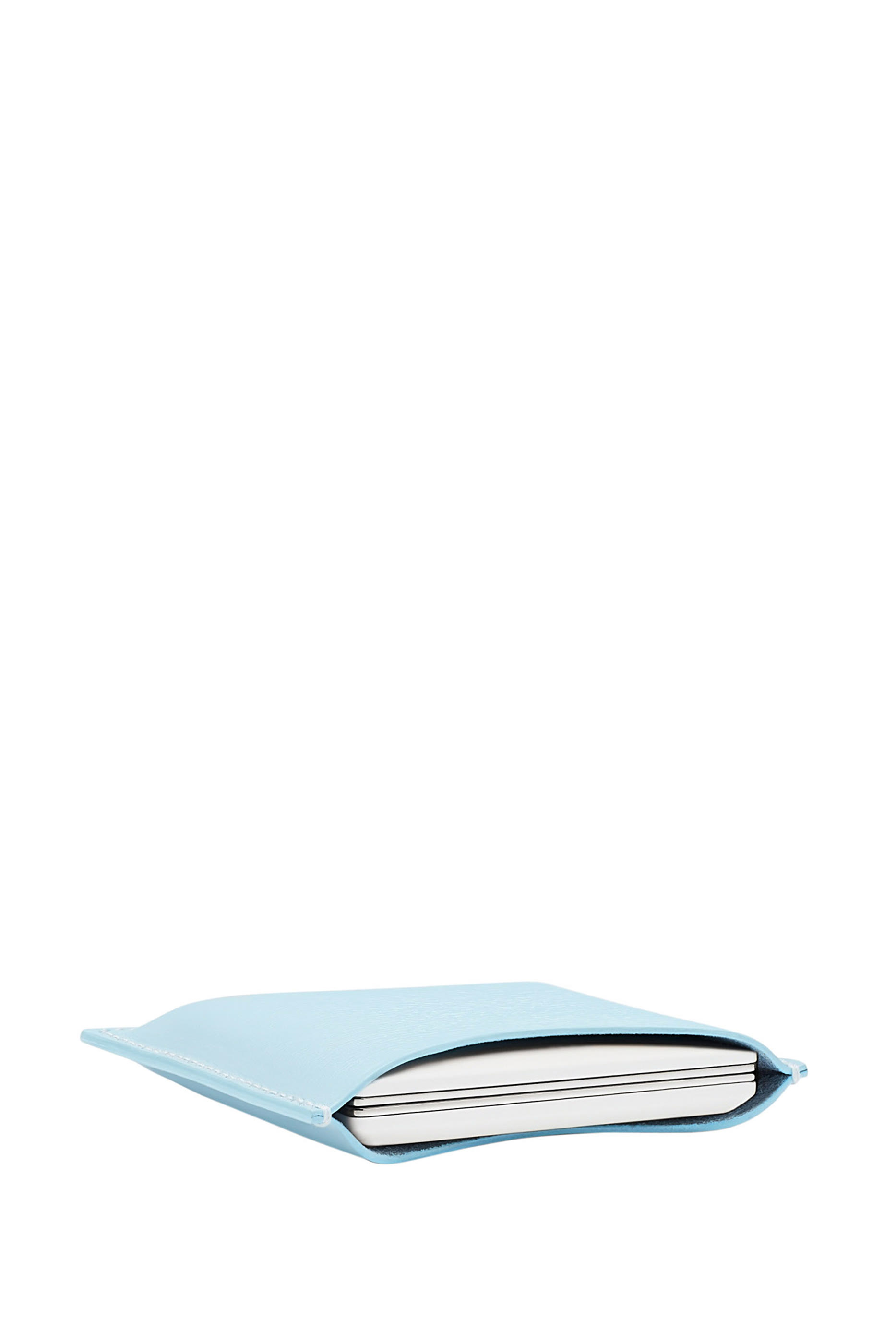 حقيبة صغيرة جلد