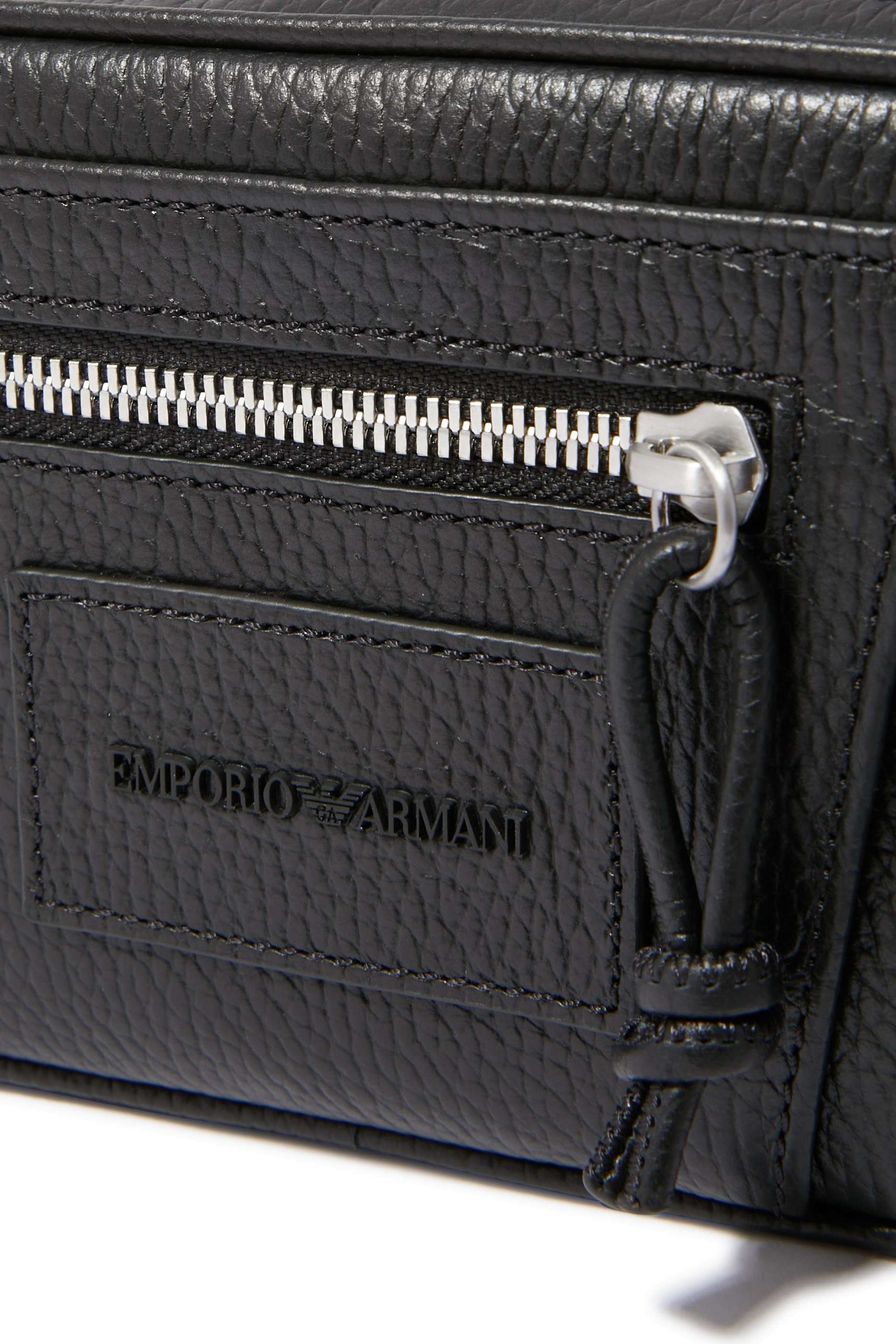 حقيبة مستحضرات عناية ذاتية