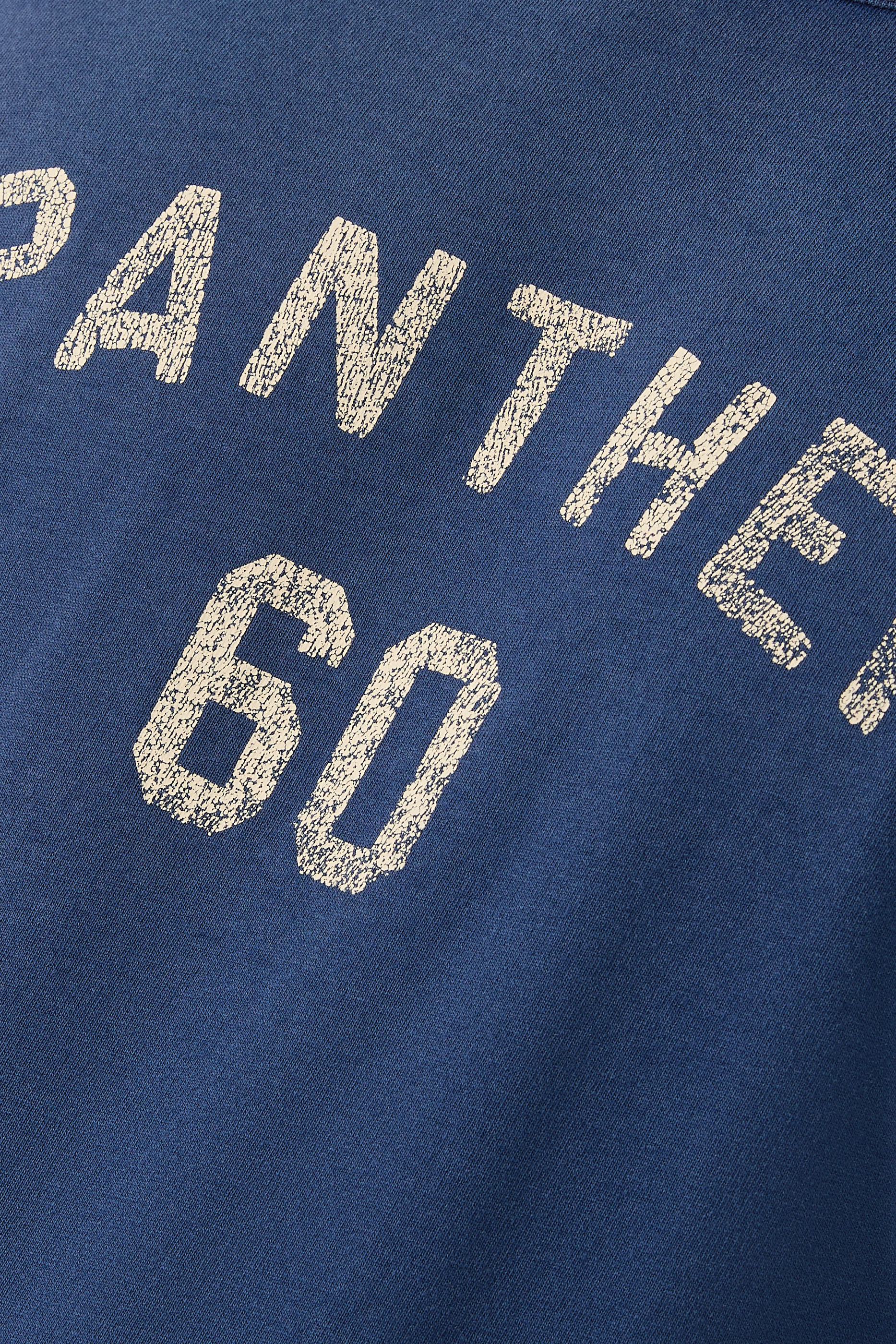 تيشيرت بطبعة شعار الماركة ورقعة