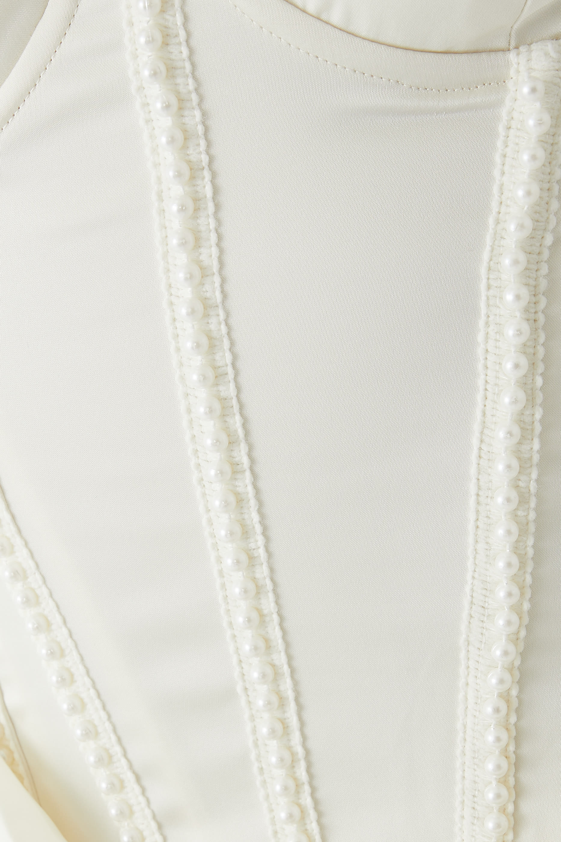 فستان بمشد مطرز باللؤلؤ ستان