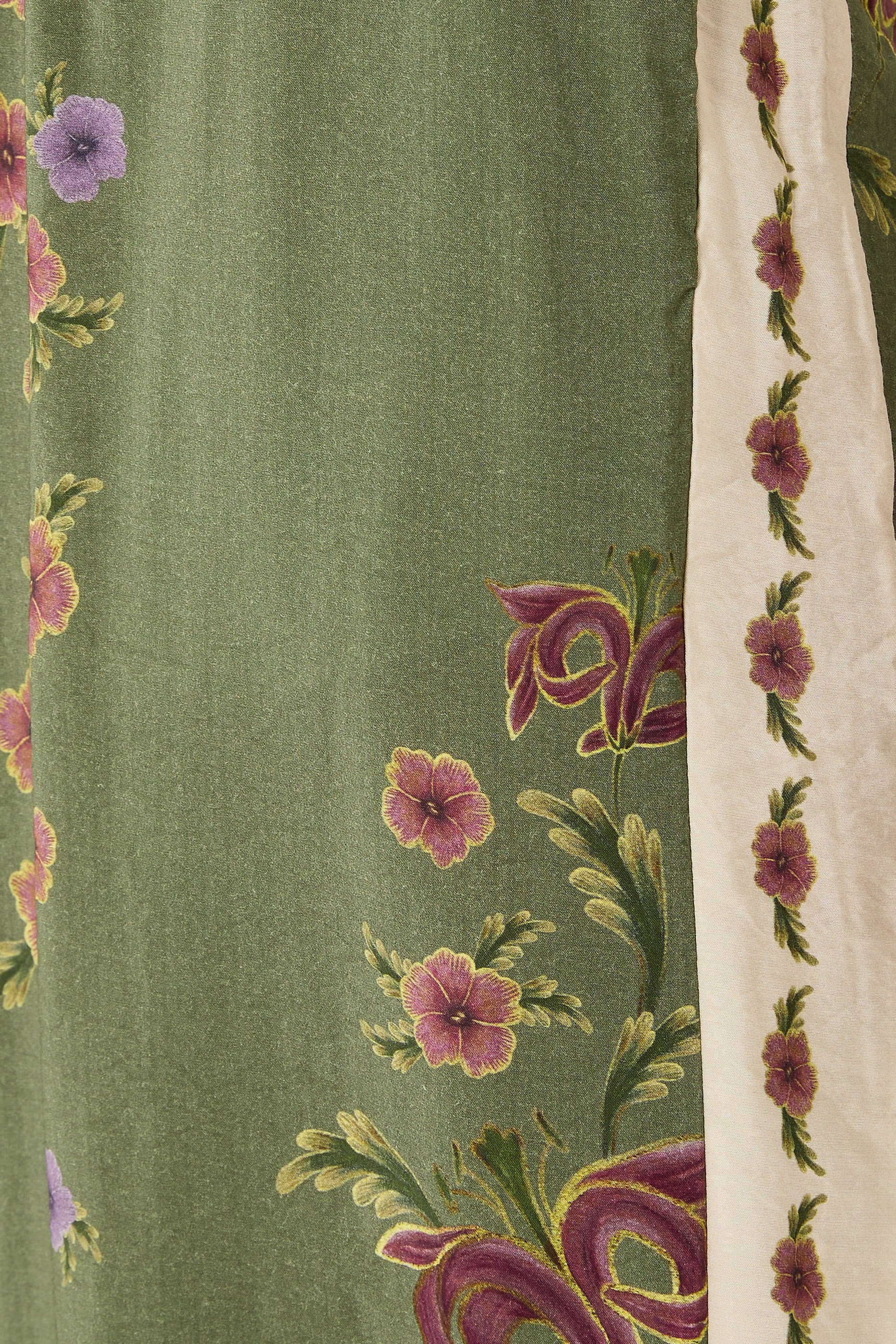 بنطال جانيس