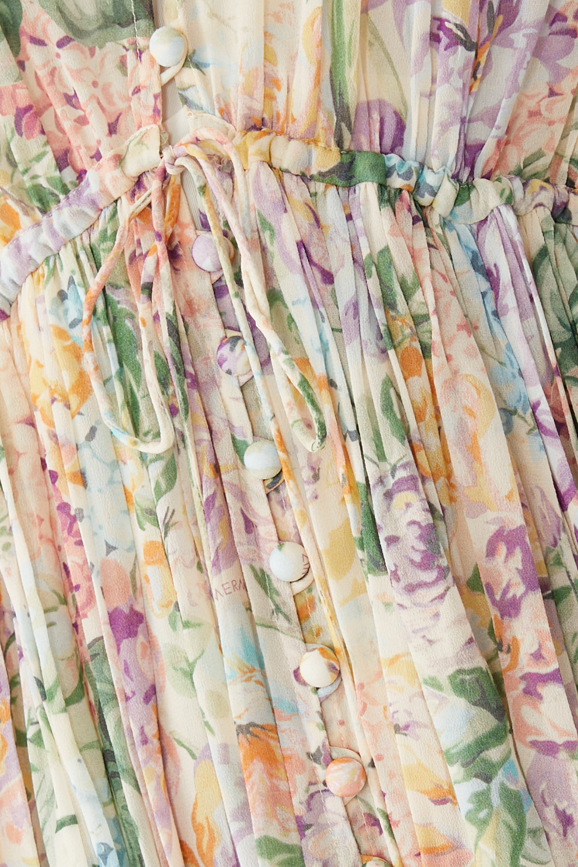 فستان هاليداي طويل بتصميم مزموم