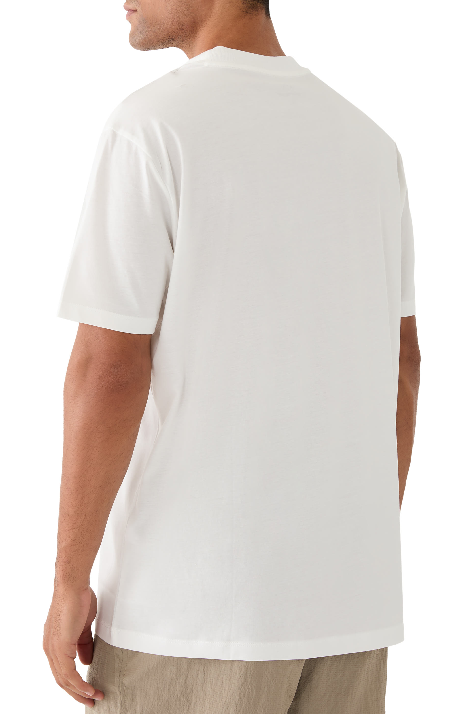 تيشيرت بشعار الماركة جيرسيه